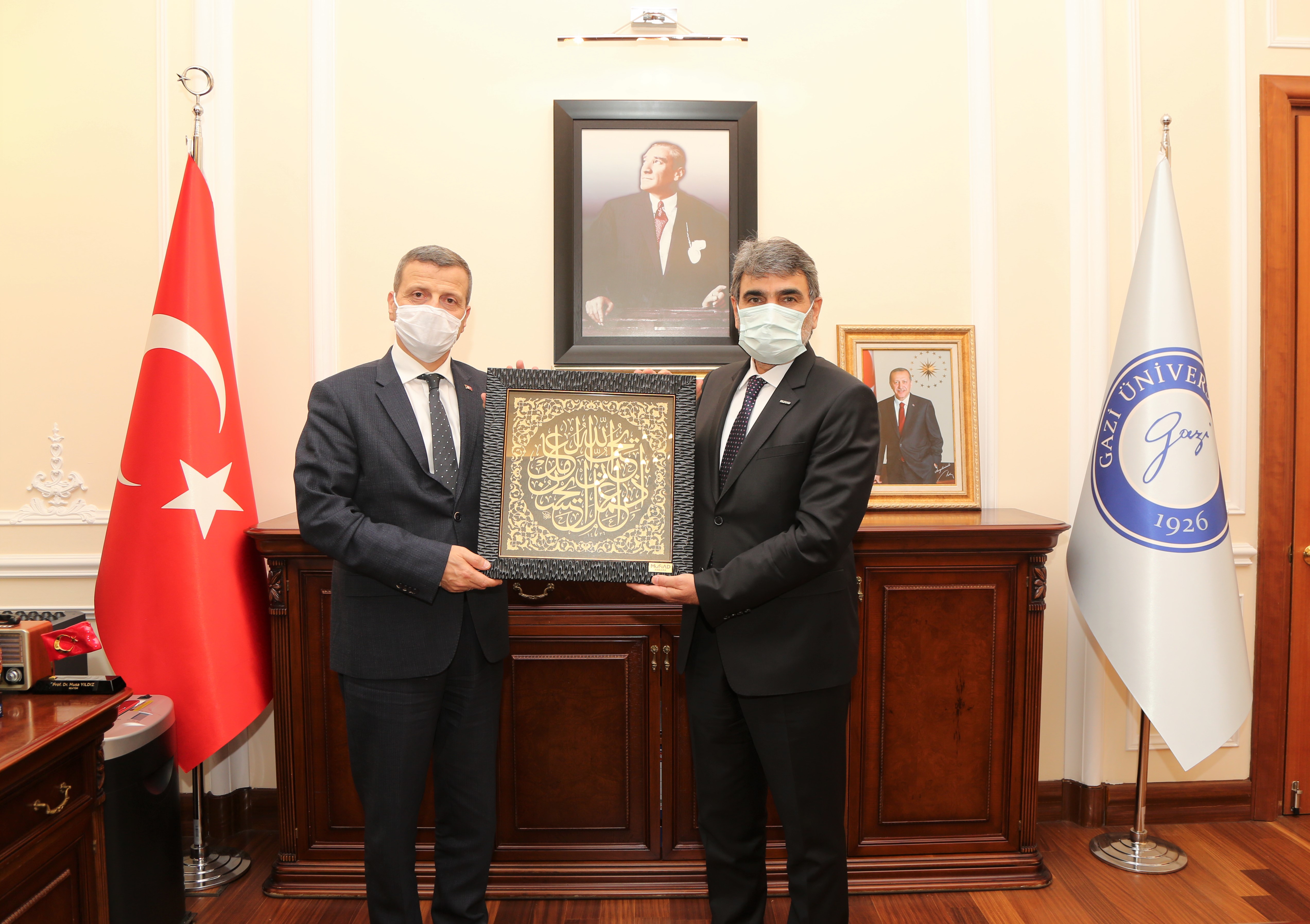 MÜSİAD Ankara Başkanı Hasan Basri Acar Üniversitemiz Rektörü Prof. Dr. Musa Yıldız’ı Makamında Ziyaret Etti