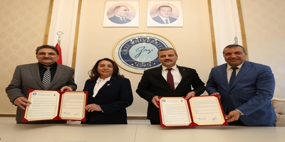 Üniversitemiz İle Çamlıdere Belediyesi Arasında İş Birliği Protokolü İmzaladı