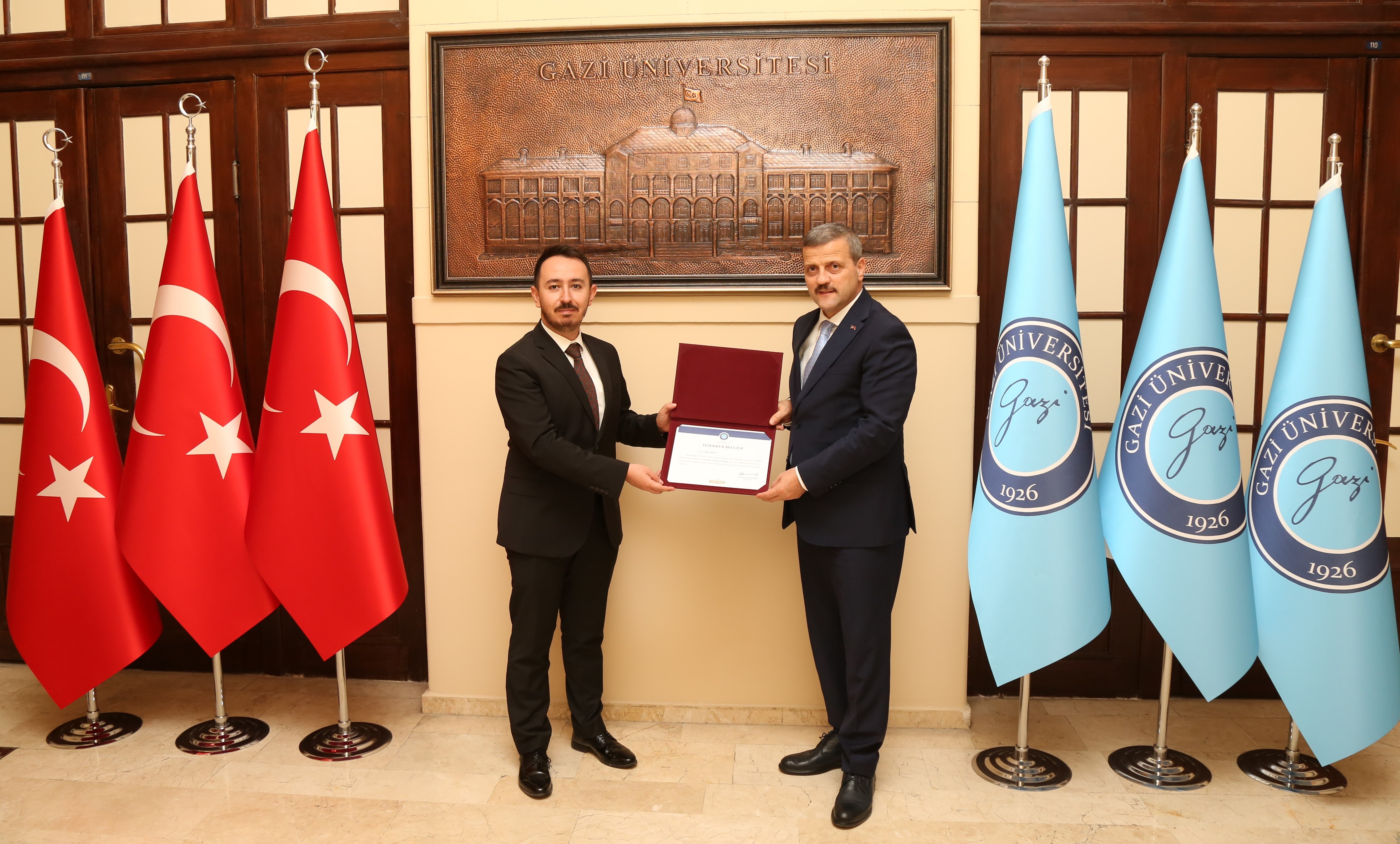 Üniversitemiz Akademik ve İdari Personeline Yönelik “Zamanı Doğru Kullanma ve Verimlilik Artırma Yöntemleri” Konulu Hizmet İçi Eğitim Programı Düzenlendi-1