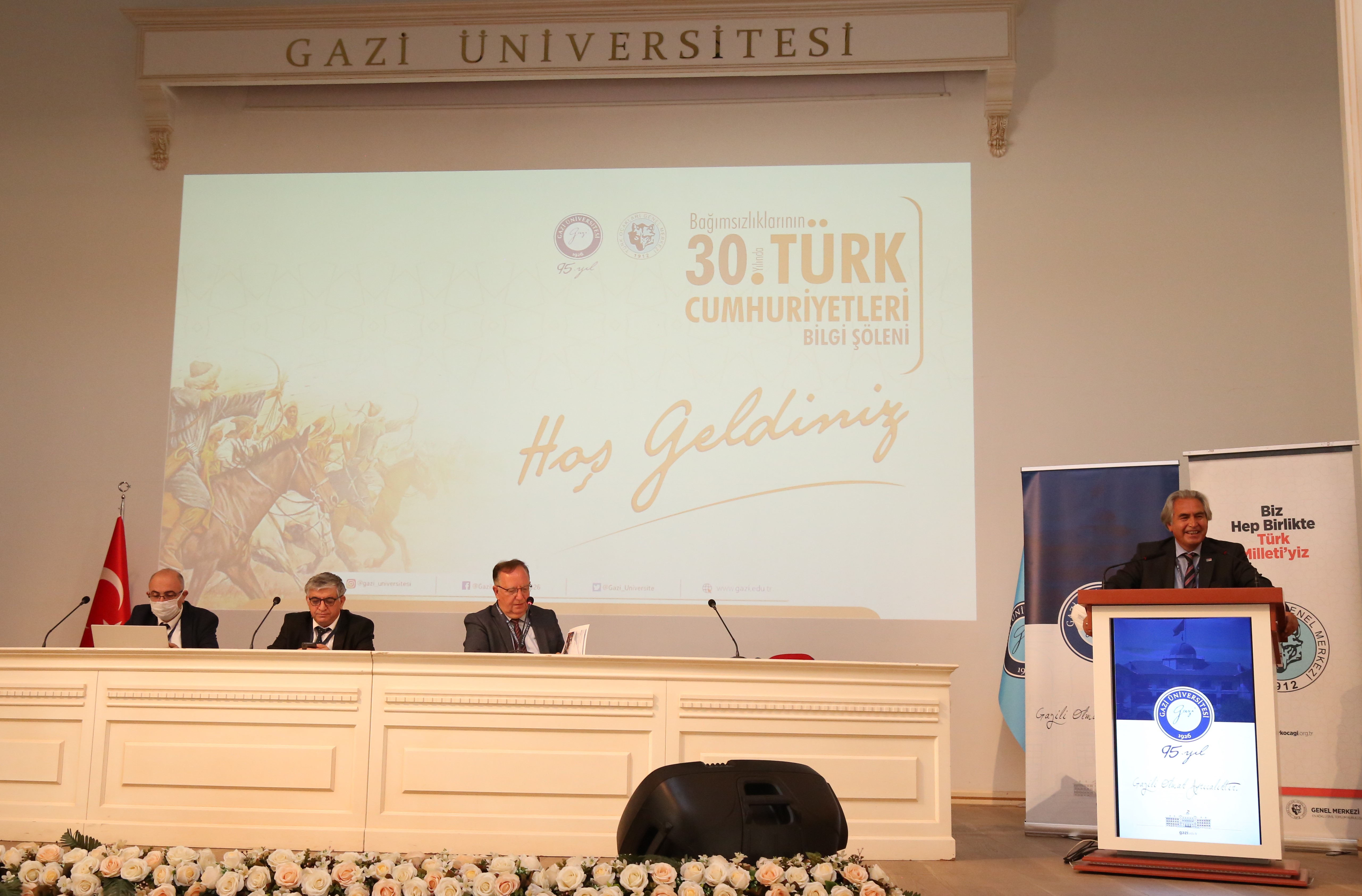 Üniversitemizde “Bağımsızlıklarının 30. Yılında Türk Cumhuriyetleri Bilgi Şöleni” Adlı Etkinlik Yapıldı