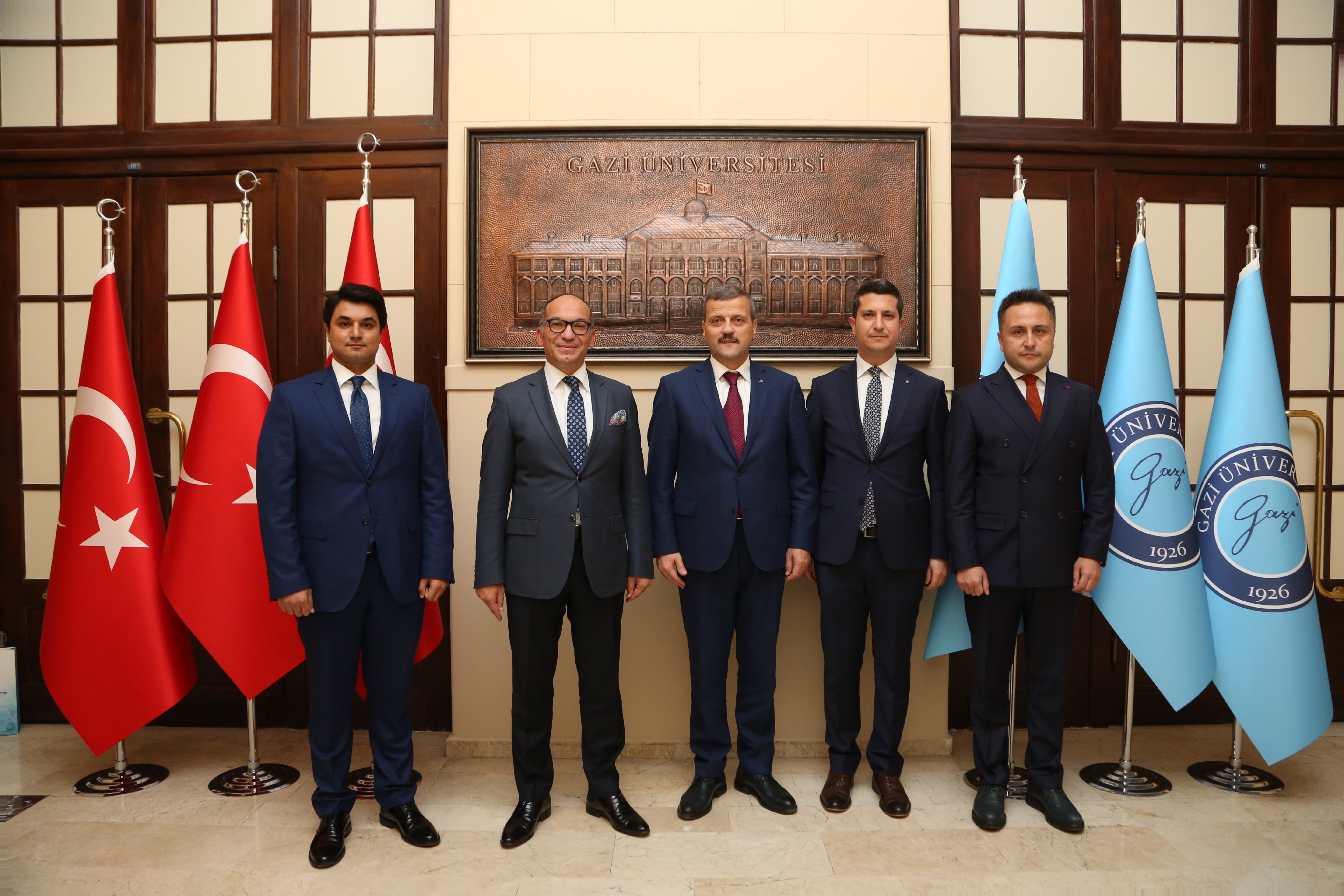 Sosyal Güvenlik Müfettişleri Derneği Başkanı Aydın Kurnaz, Rektörümüz Prof. Dr. Musa Yıldız’ı Ziyaret Etti