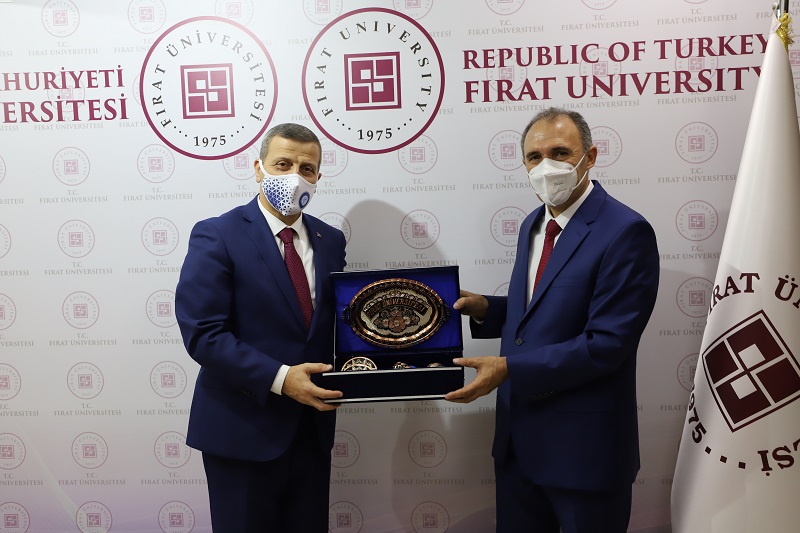 Rektörümüz Prof. Dr. Musa Yıldız, Fırat Üniversitesi Rektörü Prof. Dr. Fahrettin Göktaş’ı Ziyaret Etti