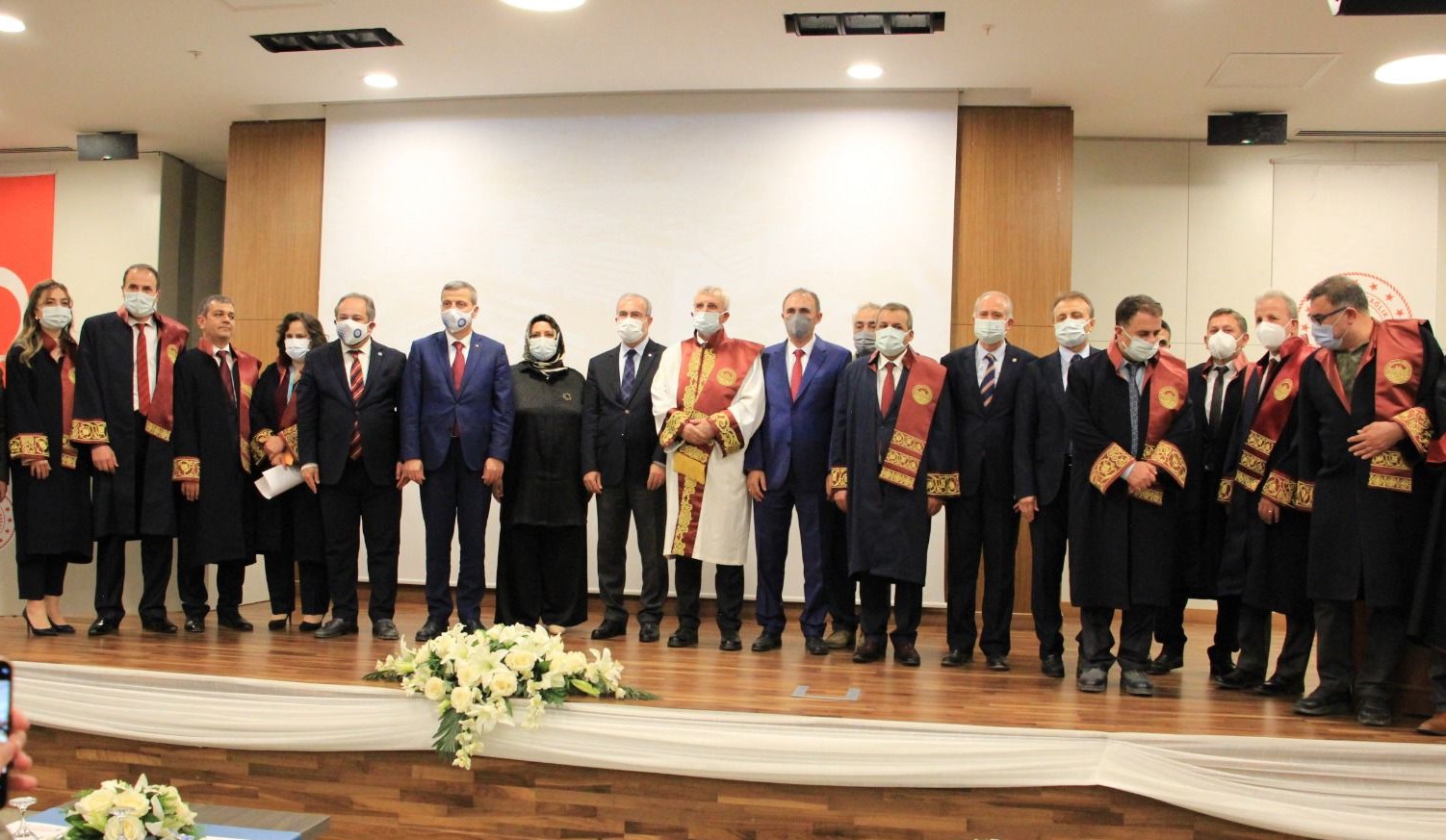 Rektörümüz Prof. Dr. Musa Yıldız, Elazığ’da Sağlık Bilimleri Üniversitesi “2021-2022 Akademik Yıl Açılış ve Cübbe Giyme Töreni”ne Katıldı-1