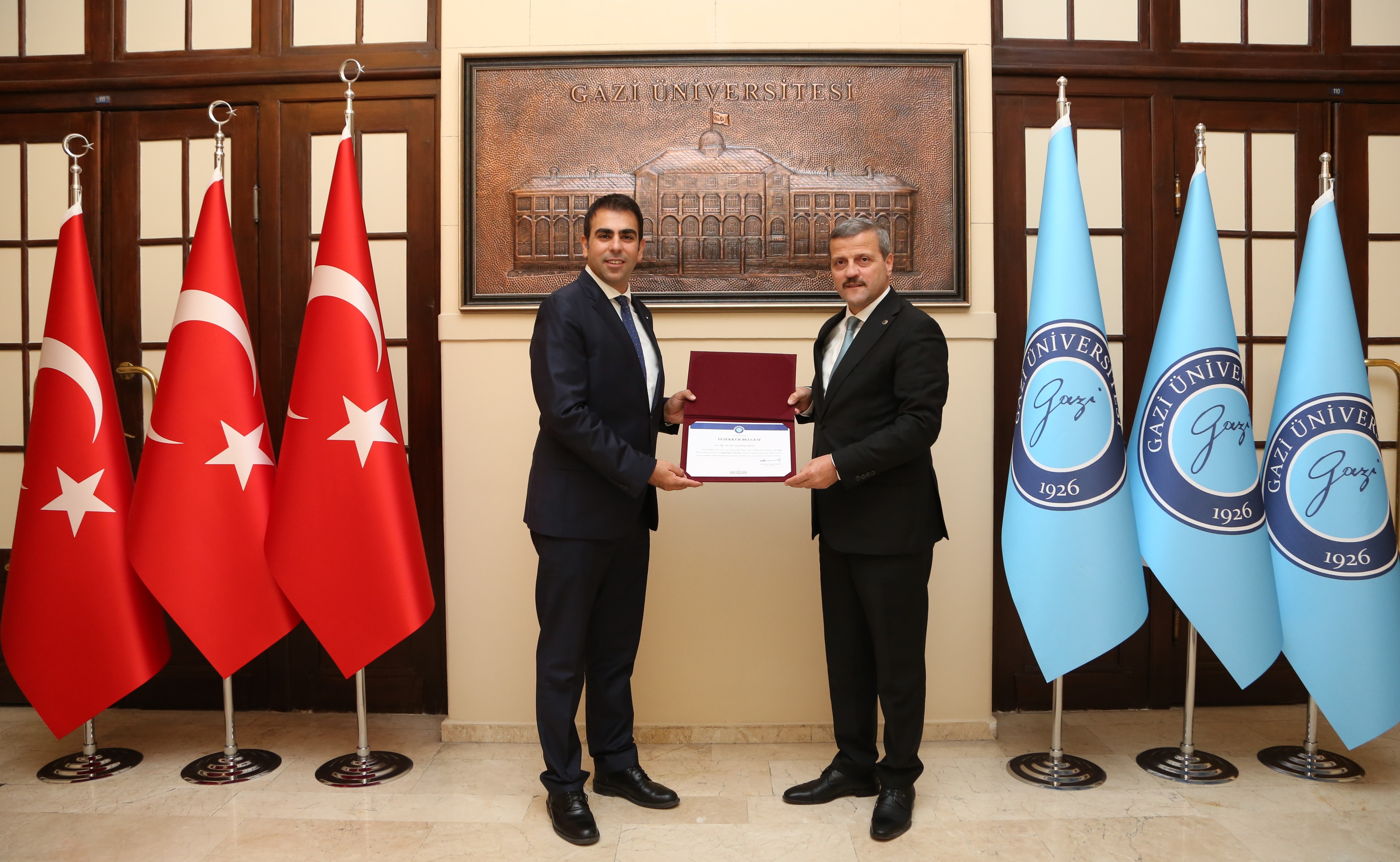 Üniversitemiz Akademik ve İdari Personeline Yönelik “Dijital İtibar Yönetimi” Konulu Hizmet İçi Eğitim Programı Düzenlendi-1