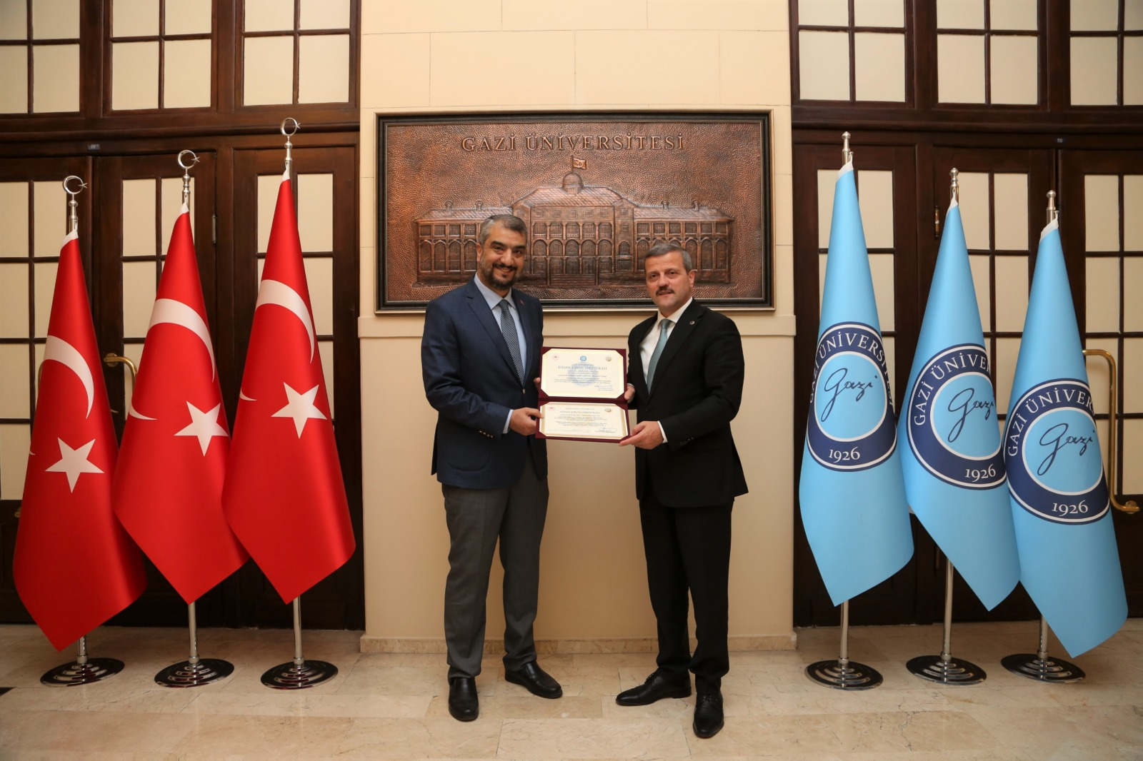 Türk Dünyası Parlamenterler Vakfı Yönetim Kurulu Başkanı Dr. Abdullah Çalışkan, Rektörümüz Prof. Dr. Musa Yıldız’ı Ziyaret Etti