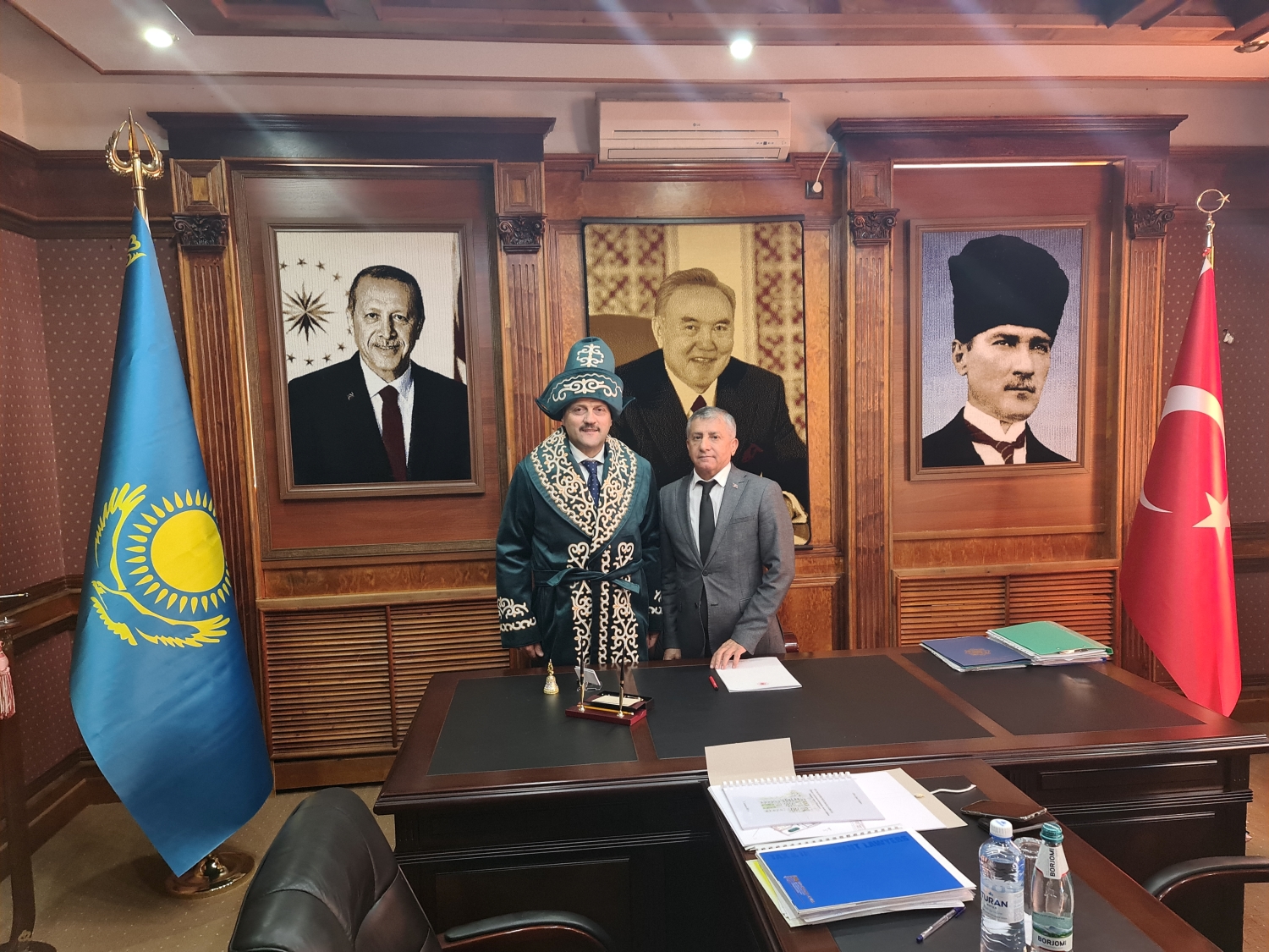 Rektörümüz Prof. Dr. Musa Yıldız, Çimkent Fahri Başkonsolosu Latifşa Assanov’u Ziyaret Etti