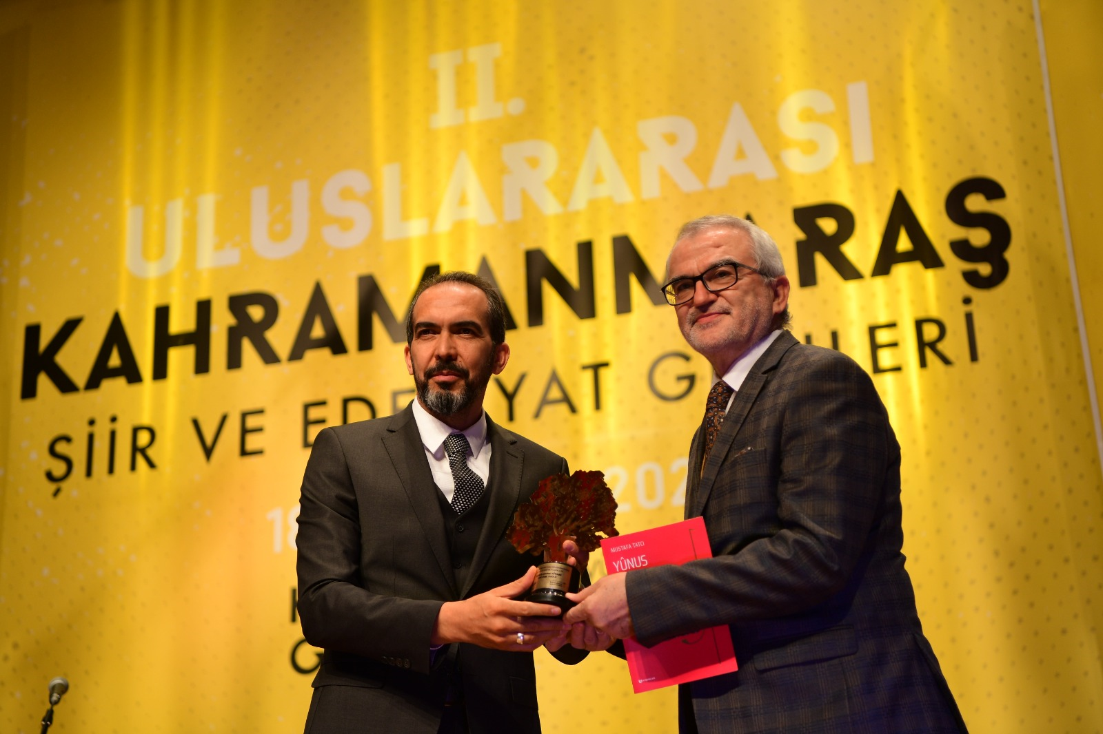 Üniversitemiz Öğretim Üyesi Mustafa Tatçı Kahramanmaraş Edebiyat Ödülleri Töreninde “Jüri Özel Ödülü”ne Layık Görüldü