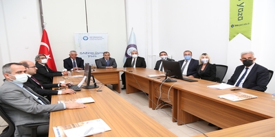 Üniversitemizi Yeni Kazanan Öğrenciler İçin Oryantasyon ve Tanışma Toplantısı Düzenlendi
