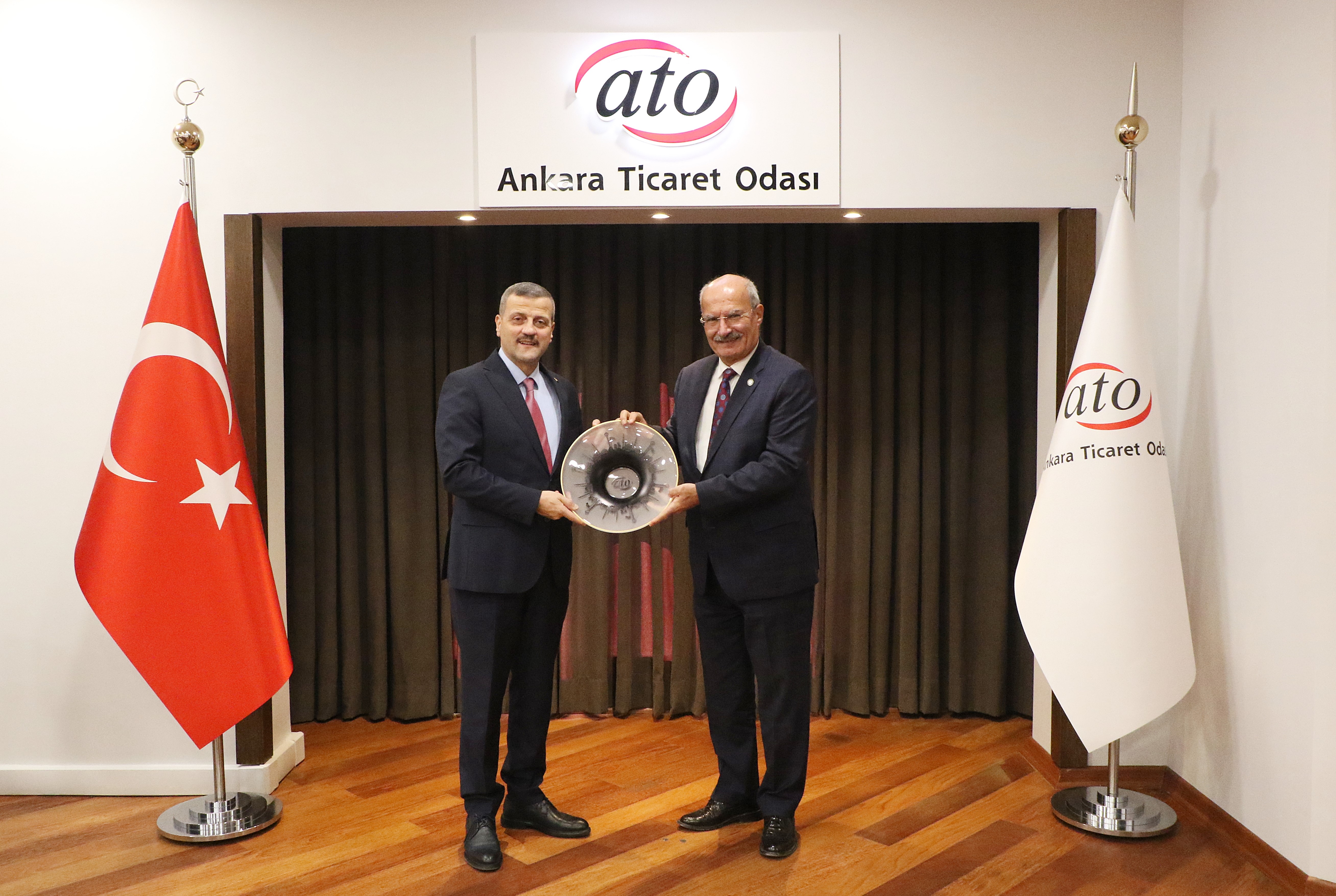 Rektörümüz Prof. Dr. Musa Yıldız, Ankara Ticaret Odası Başkanı Gürsel Baran’ı Ziyaret Etti-1