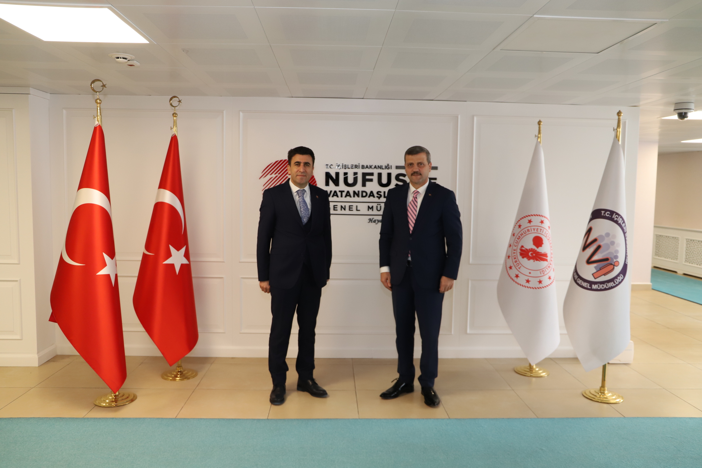 Rektörümüz Prof. Dr. Musa Yıldız, Nüfus ve Vatandaşlık İşleri Genel Müdürü Şefik Aygöl’ü Ziyaret Etti