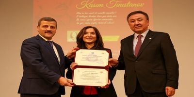 Üniversitemizde “Köklerimizin İzinde-11: Kırgızistan’ın Bağımsızlığının 30. Yılı Münasebetiyle Doğumunun 120. Yılında Kasım Tınıstanov” Adlı Konferans Düzenlendi