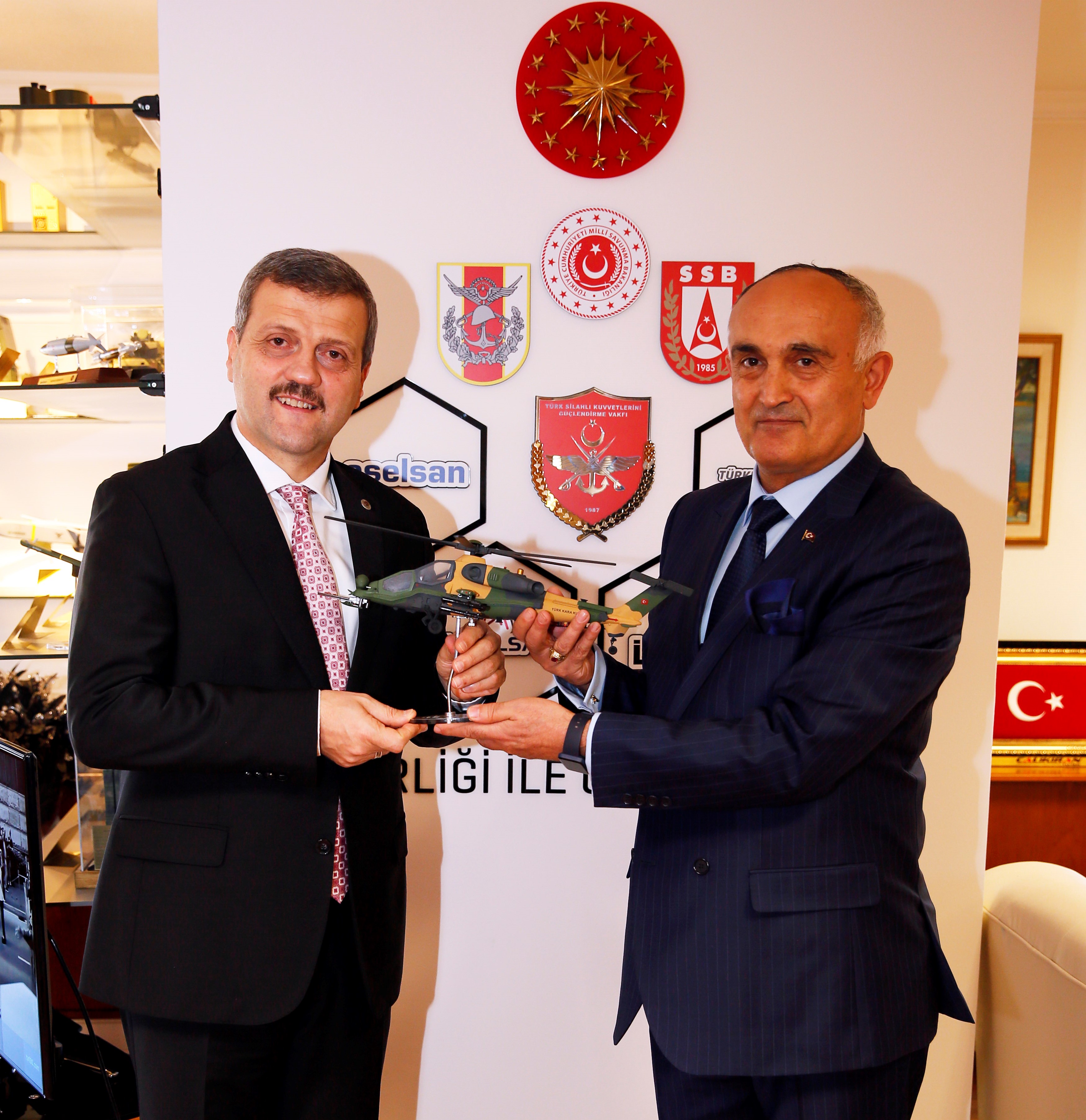 Rektörümüz Prof. Dr. Musa Yıldız, TSK Güçlendirme Vakfı Genel Müdürü Sadık Piyade’yi Ziyaret Etti