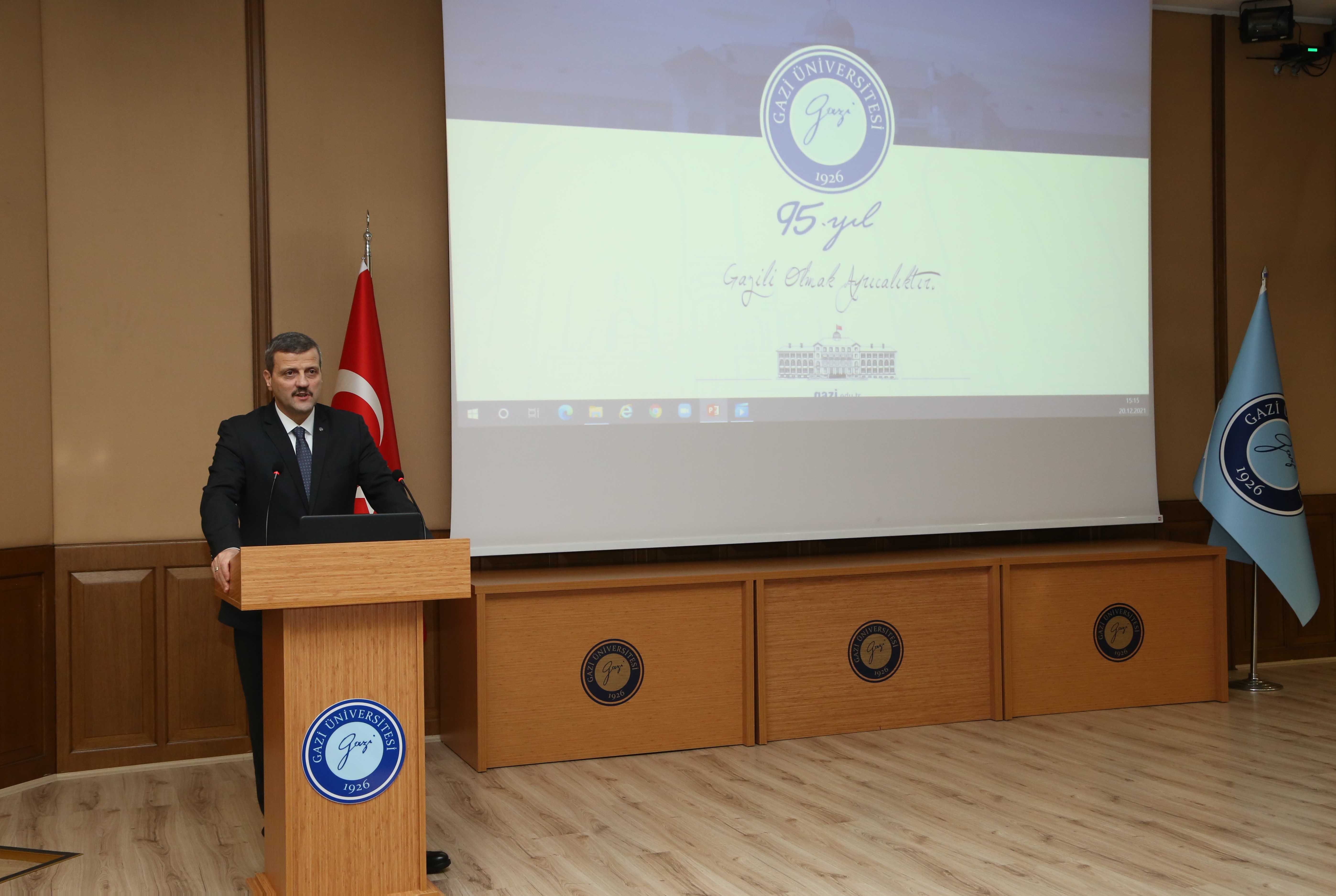 Rektörümüz Prof. Dr. Musa Yıldız Eczacılık Fakültesi 2021-2022 Yılı Akademik Kurul Toplantısına Katıldı-1