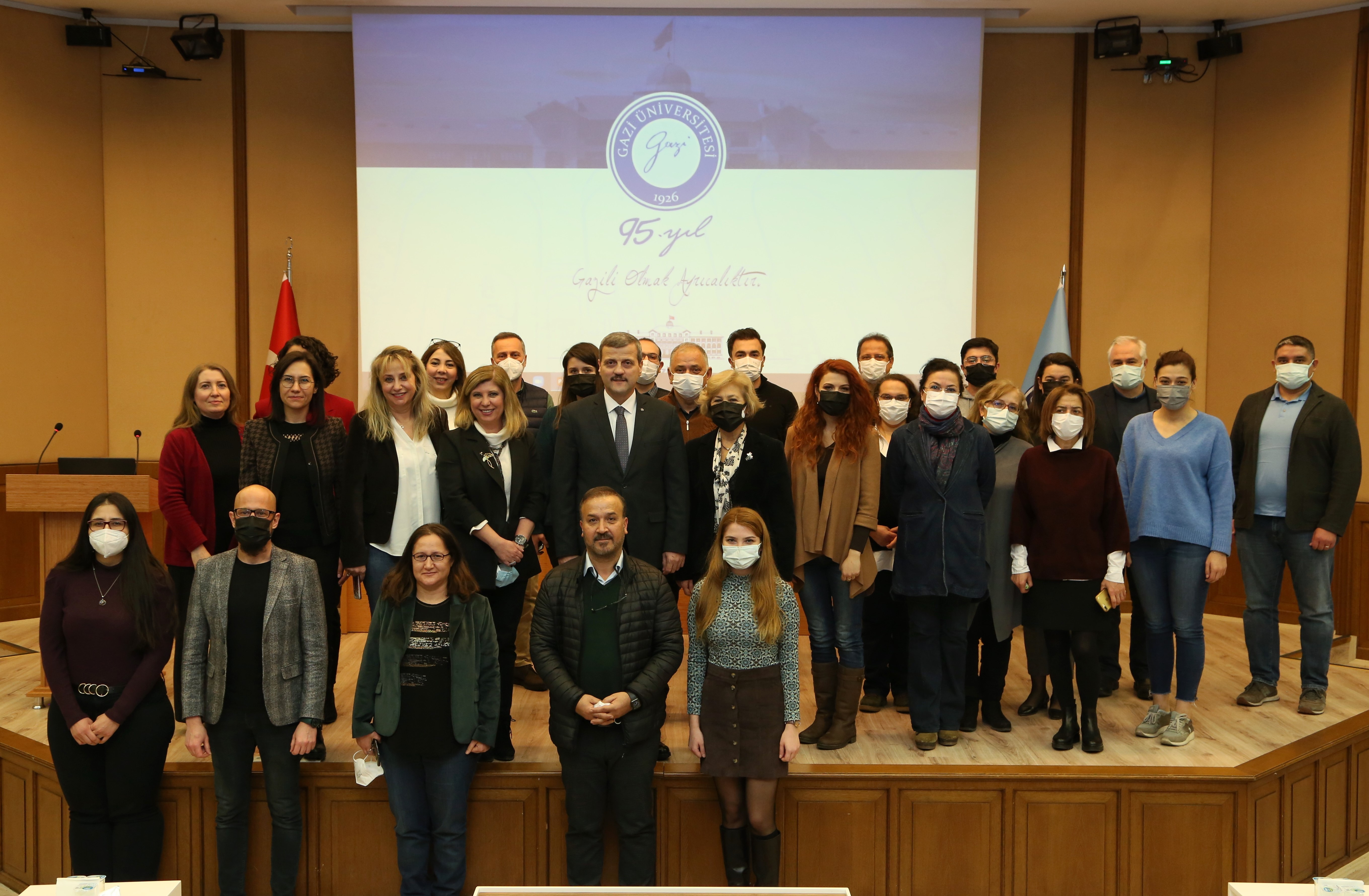 Rektörümüz Prof. Dr. Musa Yıldız Eczacılık Fakültesi 2021-2022 Yılı Akademik Kurul Toplantısına Katıldı-1