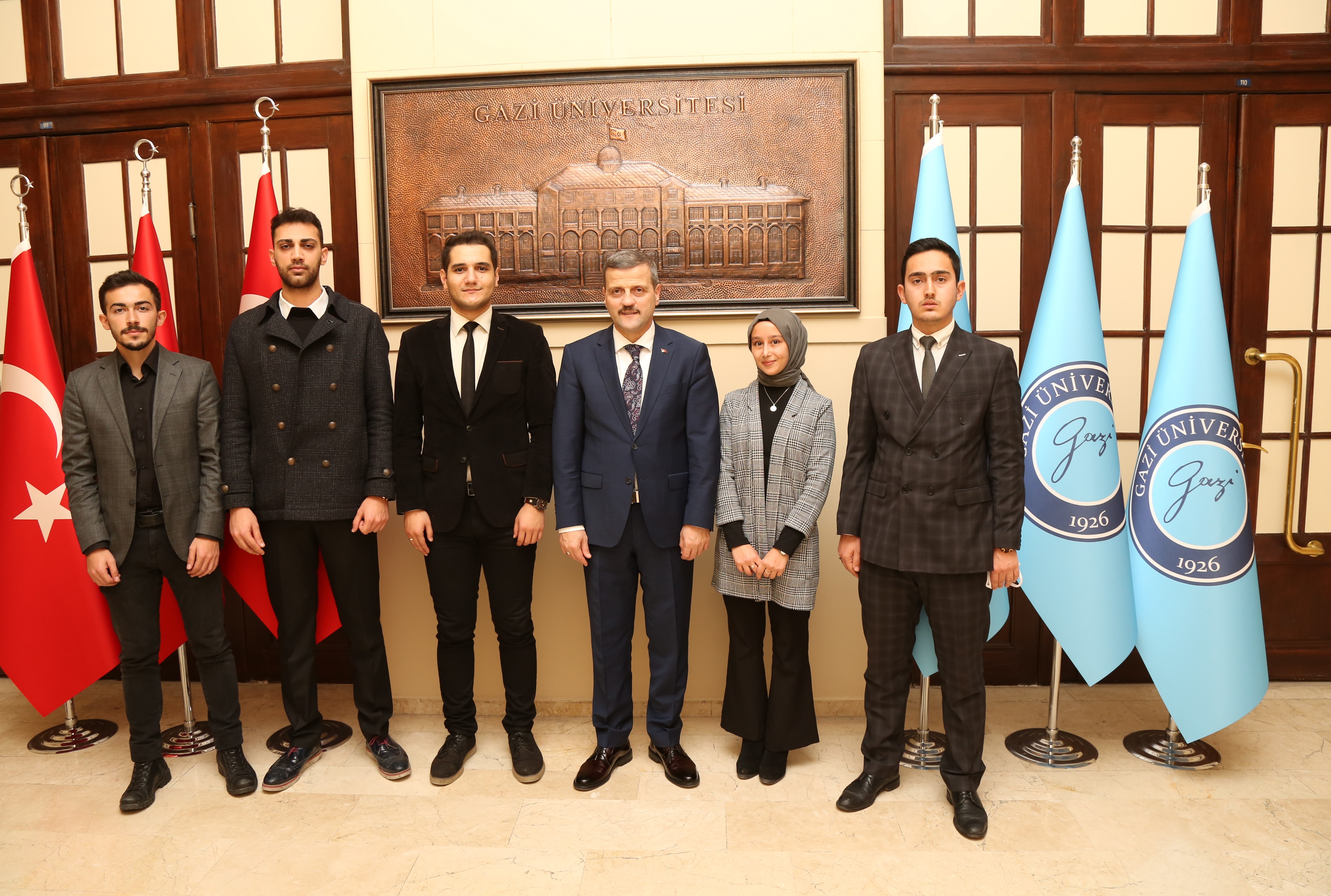 gazi universitesi universitemiz ogrenci konseyi rektorumuz prof dr musa yildiz i ziyaret etti