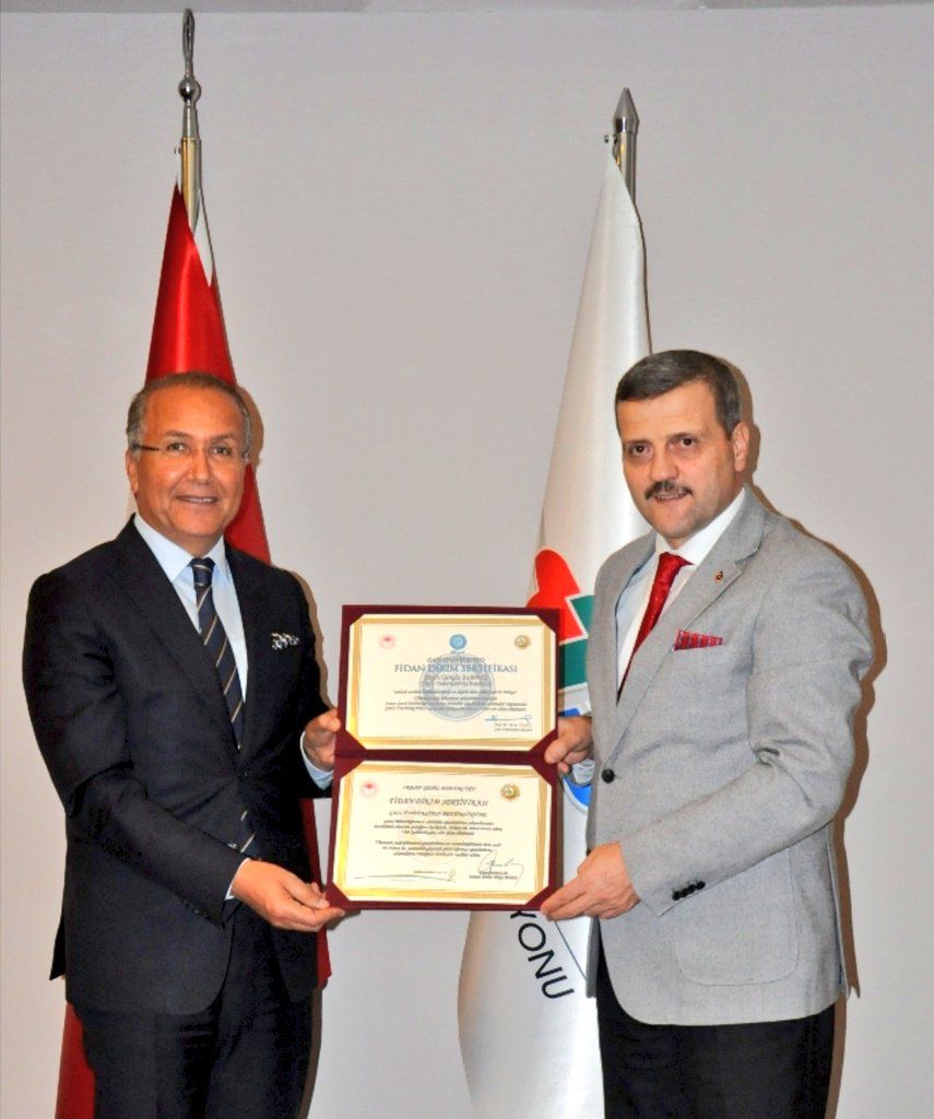 Rektörümüz Prof. Dr. Musa Yıldız, Türkiye Tenis Federasyonu Başkanı Cengiz Durmuş’u Ziyaret Etti-1