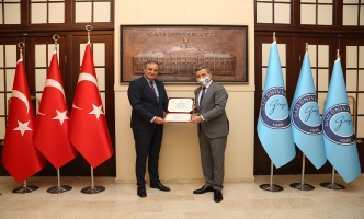 Emniyet Genel Müdür Yardımcısı İbrahim Kulular, Rektörümüz Prof. Dr. Musa Yıldız’ı Ziyaret Etti