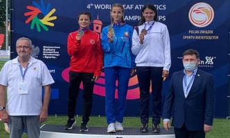 Üniversitemiz Spor Bilimleri Fakültesi Öğrencisi Aysun Akay Dünya İkincisi Oldu