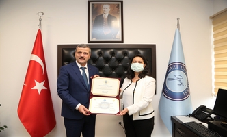 Üniversitemiz Sağlık Bilimleri Enstitüsü Müdürlüğüne Prof. Dr. Adviye Gülçin Sağdıçoğlu Celep Atandı