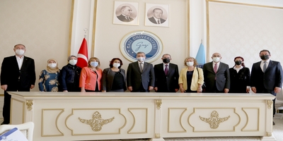 Rektörümüz Prof. Dr. Musa Yıldız, İç Denetim Birimi Başkanlığı Çalışanlarıyla Değerlendirme Toplantısında Bir Araya Geldi