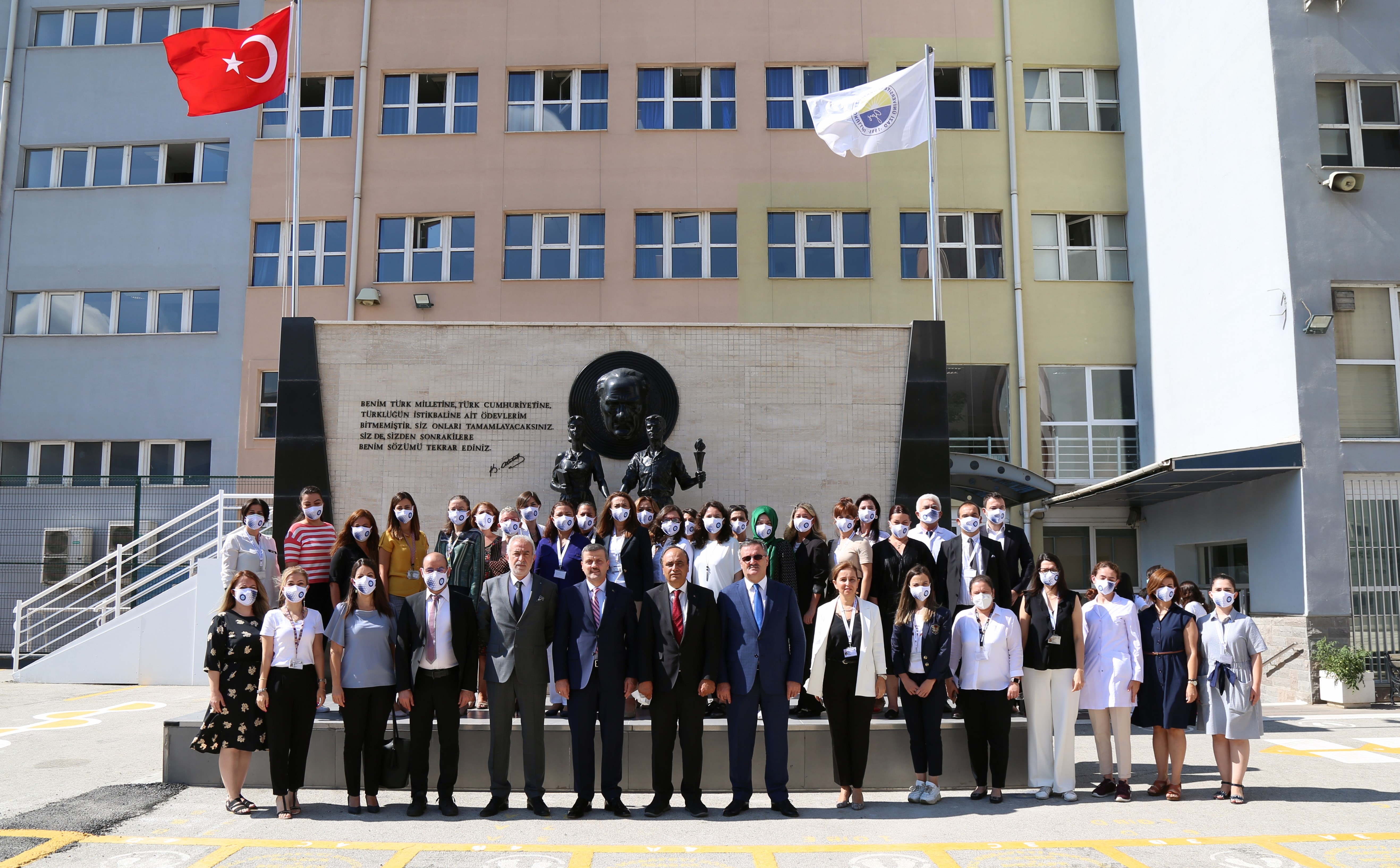 Rektörümüz Prof. Dr. Musa Yıldız, 2021-2022 Eğitim Öğretim Yılı Başlangıcında Gazi Üniversitesi Vakfı Özel Okullarını Ziyaret Etti-1