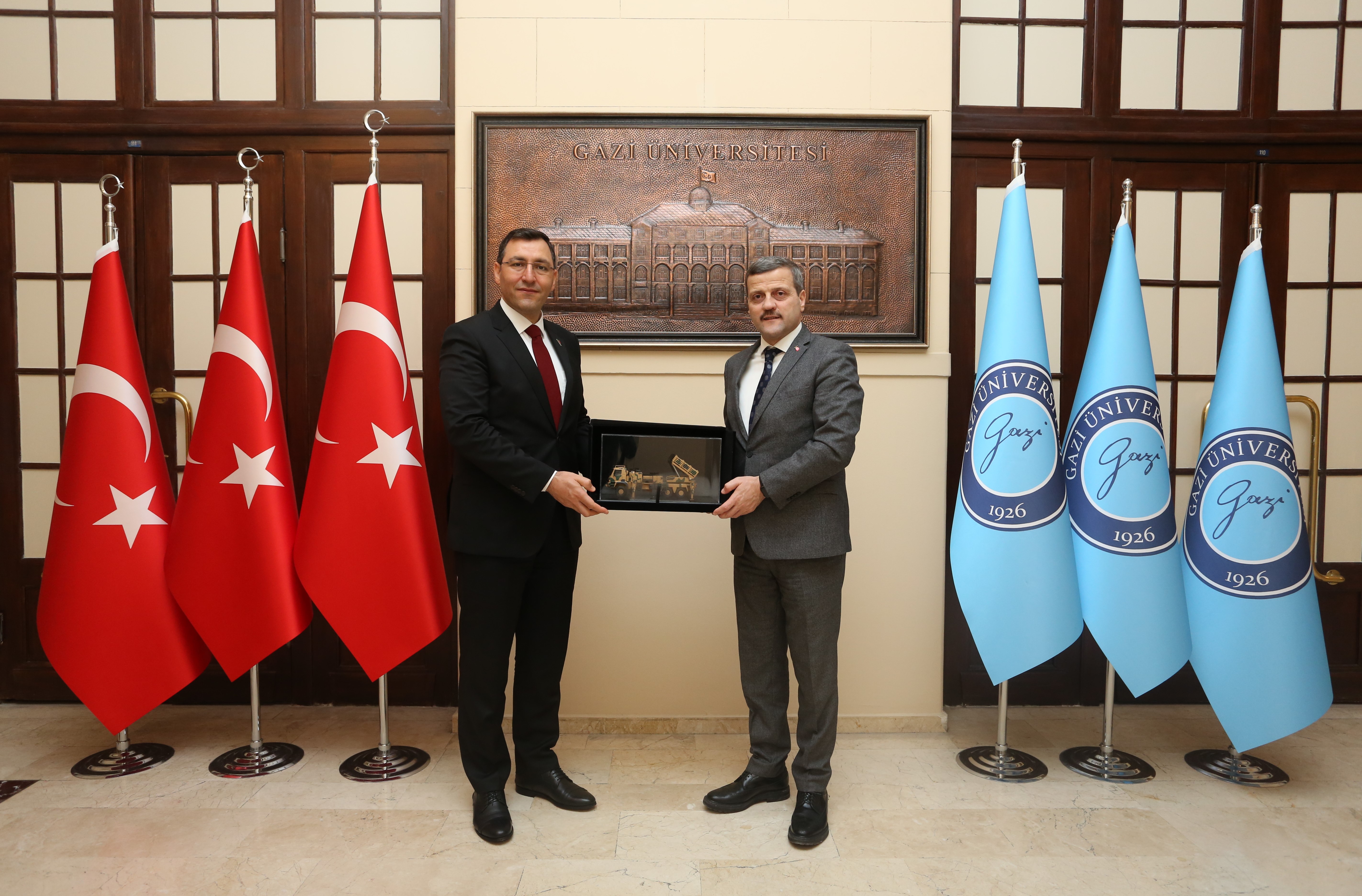 ROKETSAN Genel Müdürü Murat İkinci Rektörümüz Prof. Dr. Musa Yıldız’ı Ziyaret Etti-1