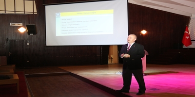 Üniversitemizde "Lisans Öğrencilerine Yönelik Proje Hazırlama Eğitim Semineri-1" Düzenlendi
