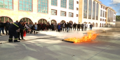 Üniversitemizde “Yangın Eğitimi ve Tatbikatı” Gerçekleştirildi