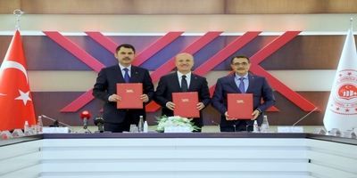 YÖK’te Gazi Üniversitesinin de Aralarında Bulunduğu 10 Üniversite ile "Sürdürülebilir ve İklim Dostu Kampüs Oluşturulması Alanında İş Birliği Protokolü" İmzalandı