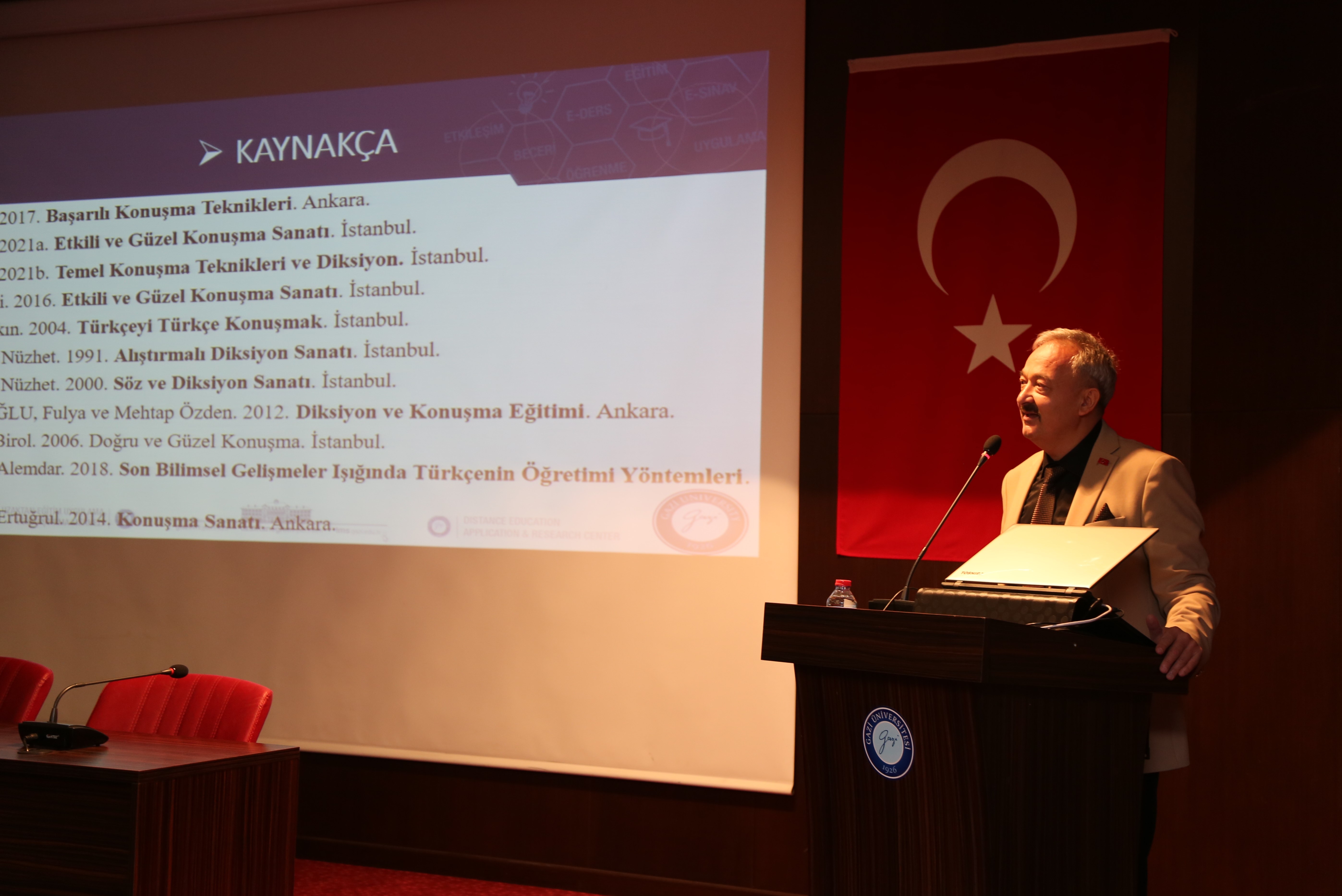Üniversitemizde “Konuşmalarınızı Etkili Hale Getirmenin Etkili Yolları” Konulu Hizmet İçi Eğitim Düzenlendi-1