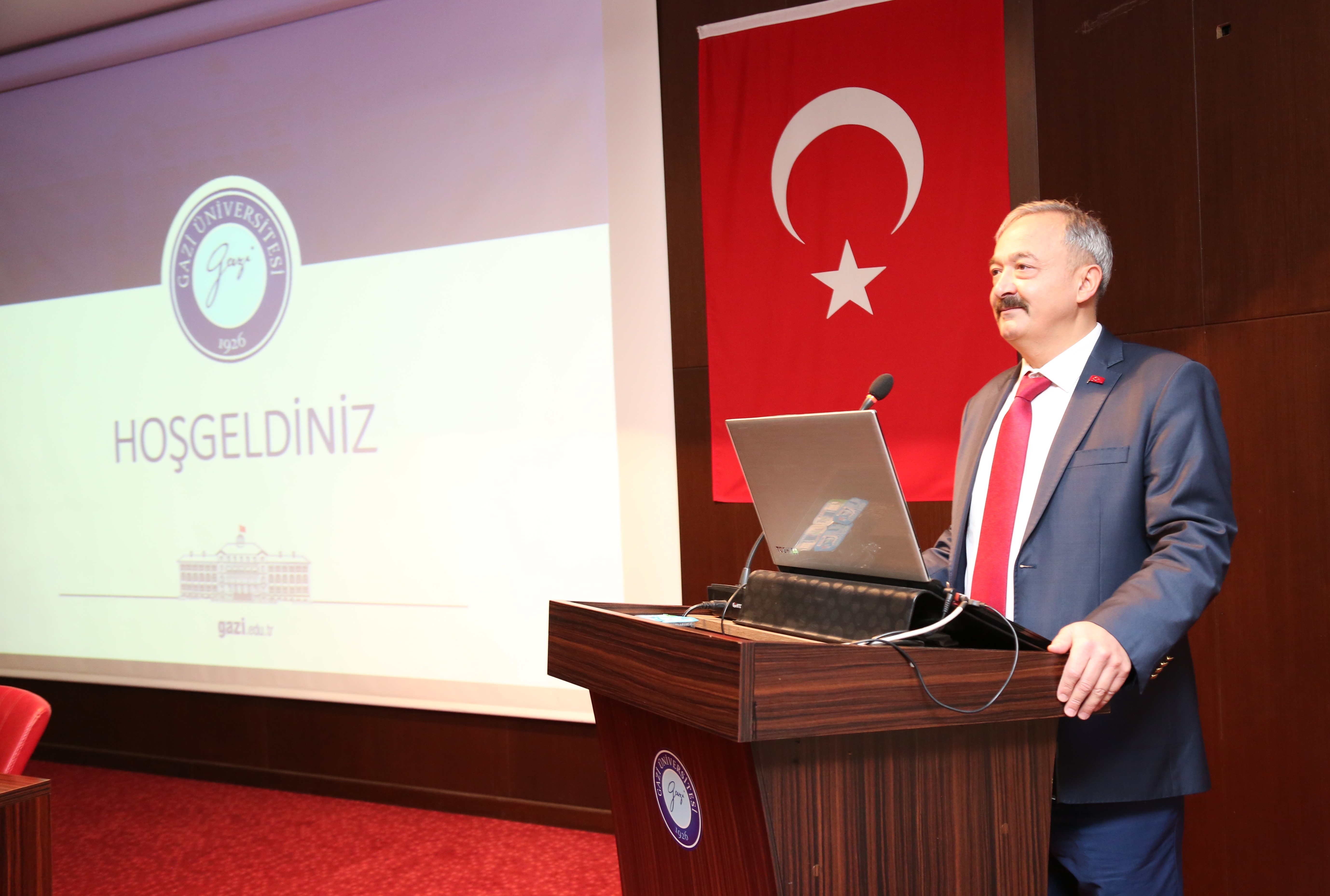 Üniversitemizde “657 Sayılı Devlet Memurları Kanununa Göre Disiplin İşlemleri” Konulu Hizmet İçi Eğitim Düzenlendi-1