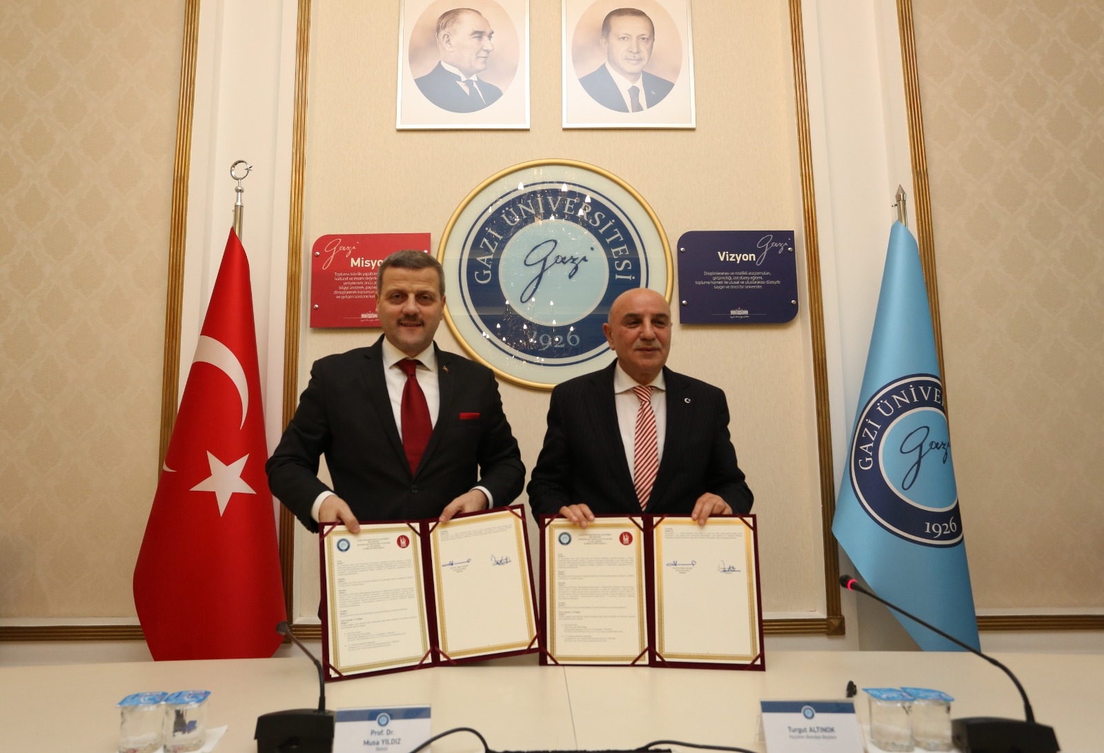 Üniversitemiz ve Keçiören Belediyesi Teknoloji ve Eğitim Alanında İş Birliği Protokolü İmzaladı-1