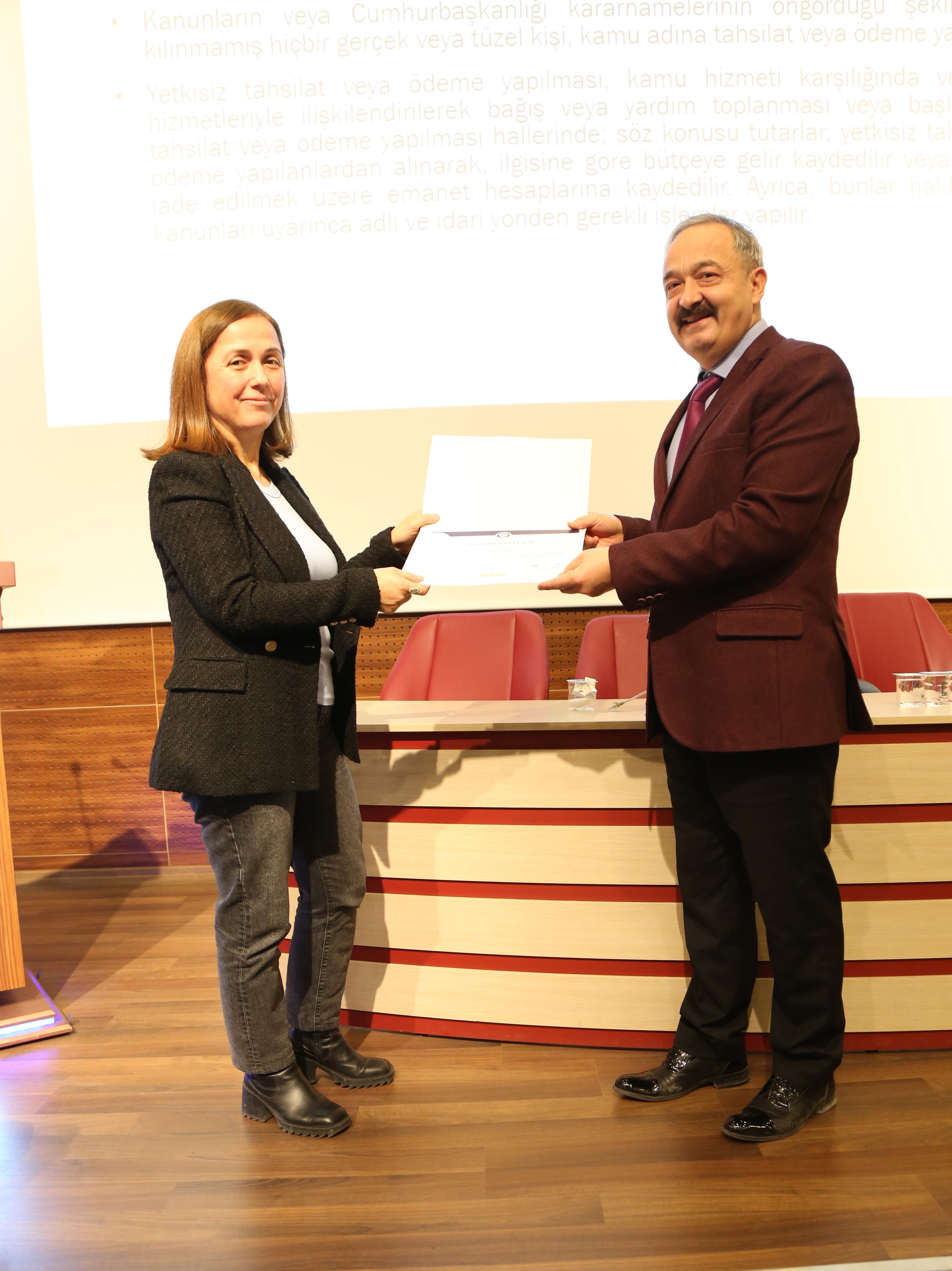 Üniversitemizde “Mali Mevzuatlar Hakkında Bilinmeyenler” Konulu Hizmet İçi Eğitim Düzenlendi-1