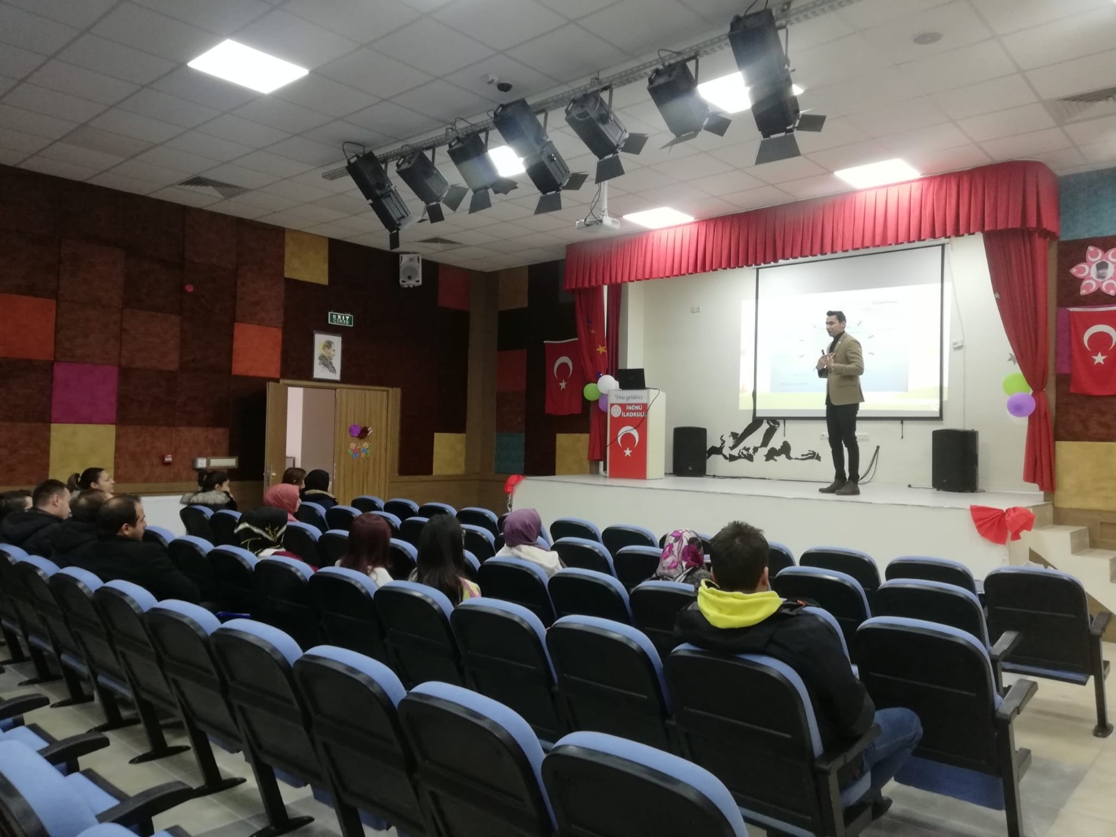 Yabancı Diller Yüksekokulundan Ardahan İlinde Görevli Öğretmenlere Eğitim Seminerleri-1