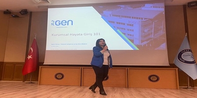 Eczacılık Fakültesinde Kurumsal Hayata Giriş 101 Adlı Etkinlik Düzenlendi 