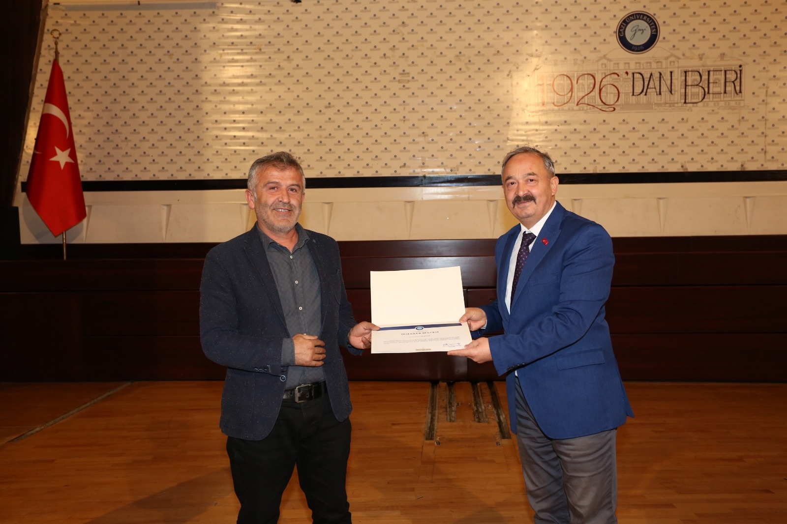 Üniversitemizde “Hayat Arkadaşımı Nasıl Seçerim ve Bağımlılıkla Mücadele” Konulu Hizmet İçi Eğitim Düzenlendi-1