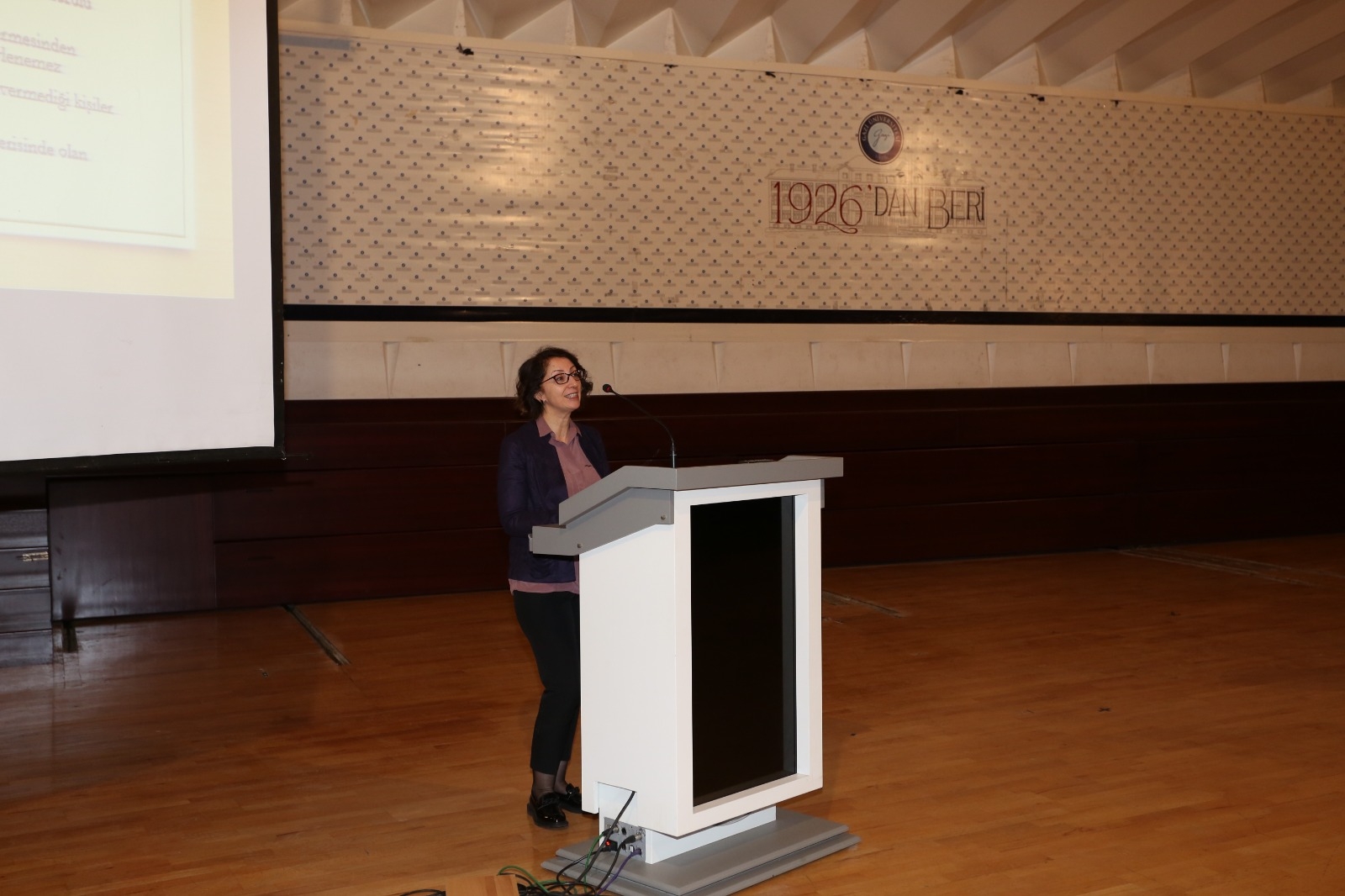 Üniversitemizde “Hayat Arkadaşımı Nasıl Seçerim ve Bağımlılıkla Mücadele” Konulu Hizmet İçi Eğitim Düzenlendi-1