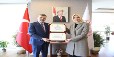 Rektörümüz Prof. Dr. Musa Yıldız, Aile ve Sosyal Hizmetler Bakan Yardımcısı Doç. Dr. Kübra Güran Yiğitbaşı’nı Ziyaret Etti