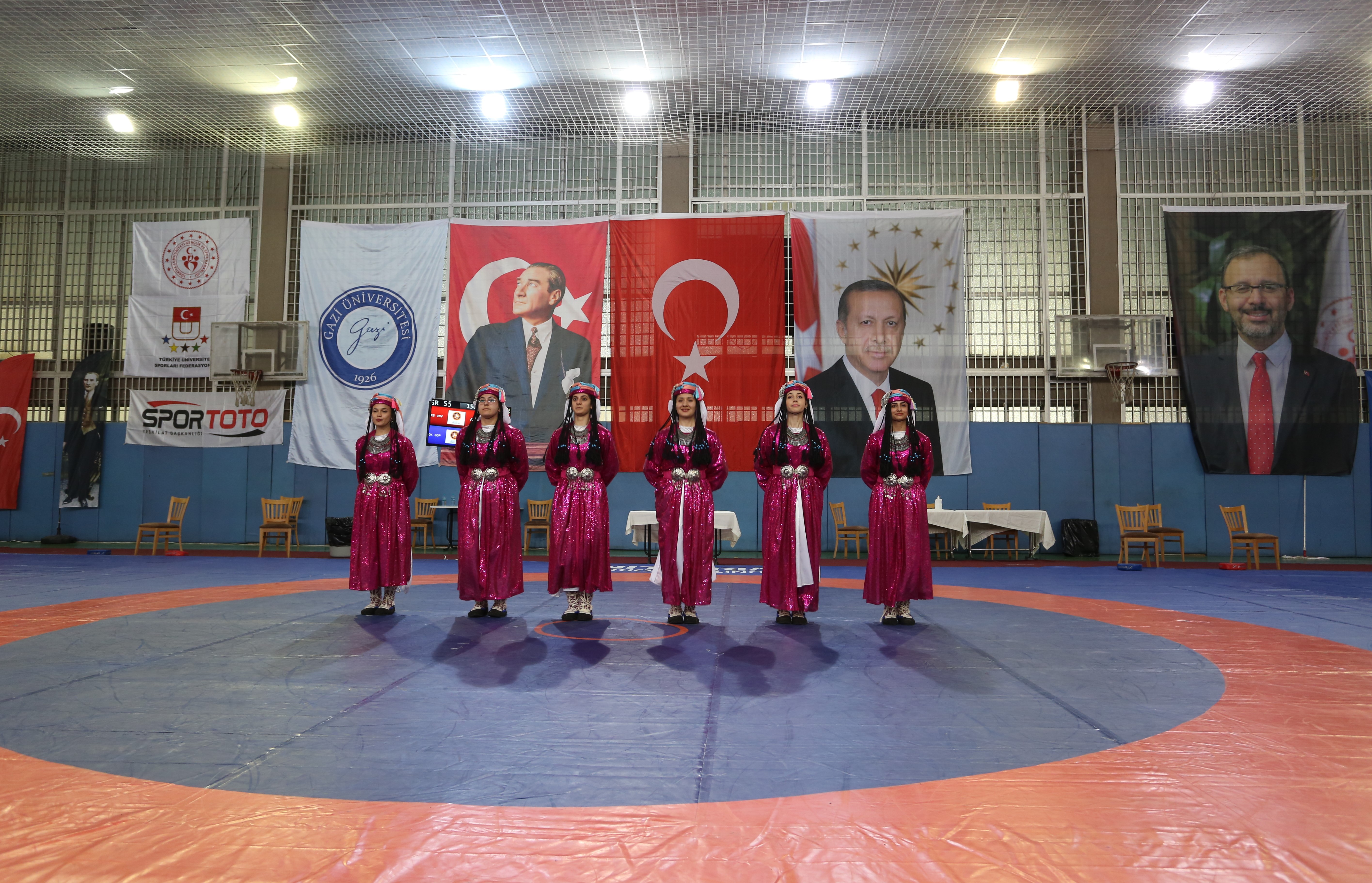 “Türkiye Üniversiteler Ünilig Güreş Şampiyonası” Üniversitemiz Ev Sahipliğinde Gerçekleştirildi-1