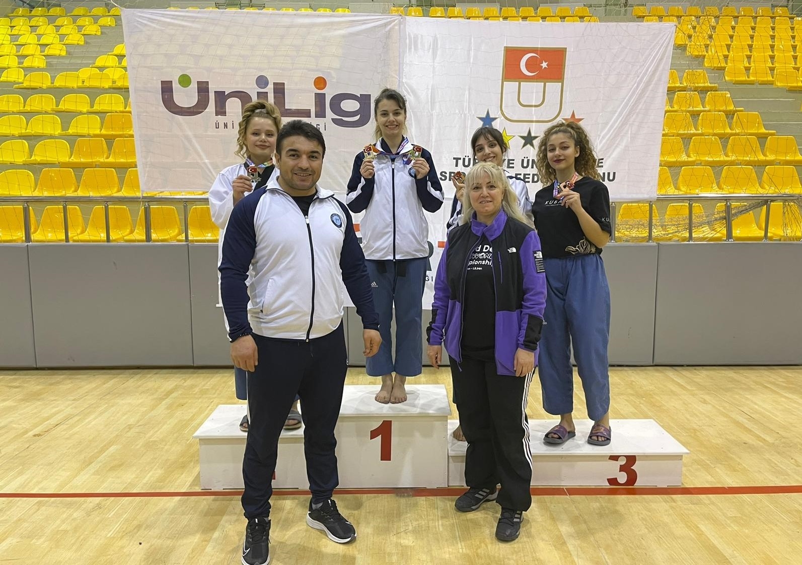 Üniversitemiz “Türkiye Üniversiteler Taekwondo Şampiyonası”nda Kadınlar Kategorisinde Birinci Oldu-1