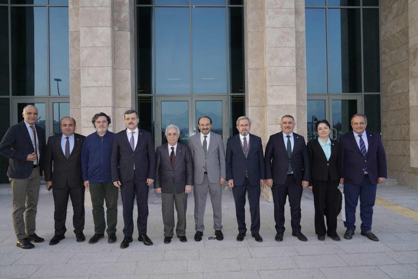Rektörümüz Prof. Dr. Musa Yıldız Erzurum Teknik Üniversitesi Rektörü Prof. Dr. Bülent Çakmak'ı Ziyaret Etti-1