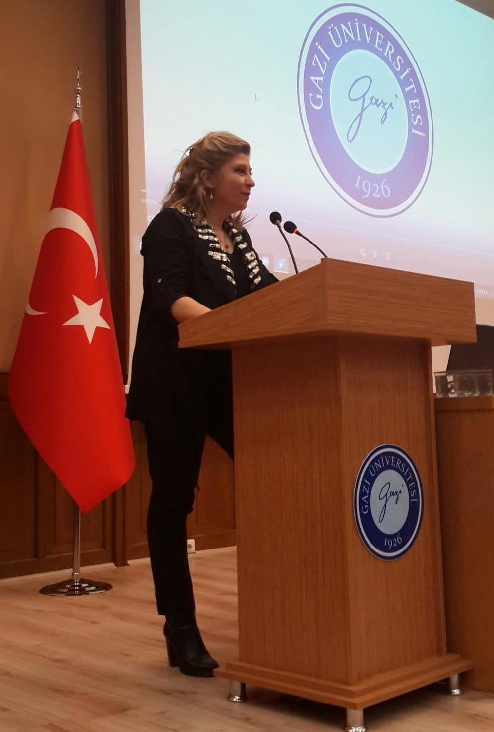 “I. Ulusal Adli Eczacılık Sempozyumu” Üniversitemiz Eczacılık Fakültesi Ev Sahipliğinde Gerçekleştirildi-1