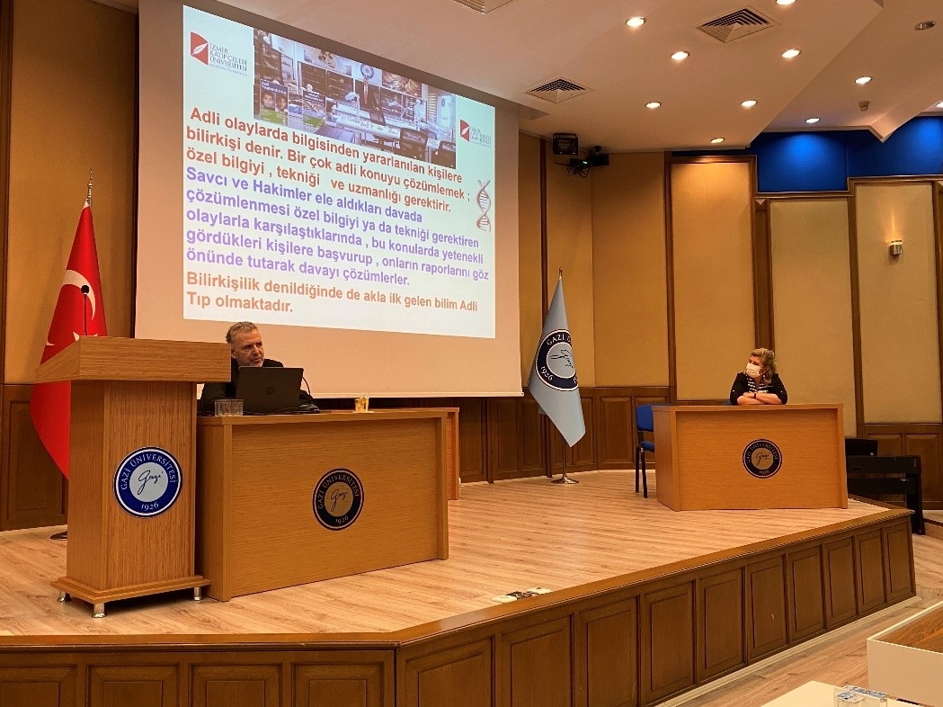“I. Ulusal Adli Eczacılık Sempozyumu” Üniversitemiz Eczacılık Fakültesi Ev Sahipliğinde Gerçekleştirildi-1