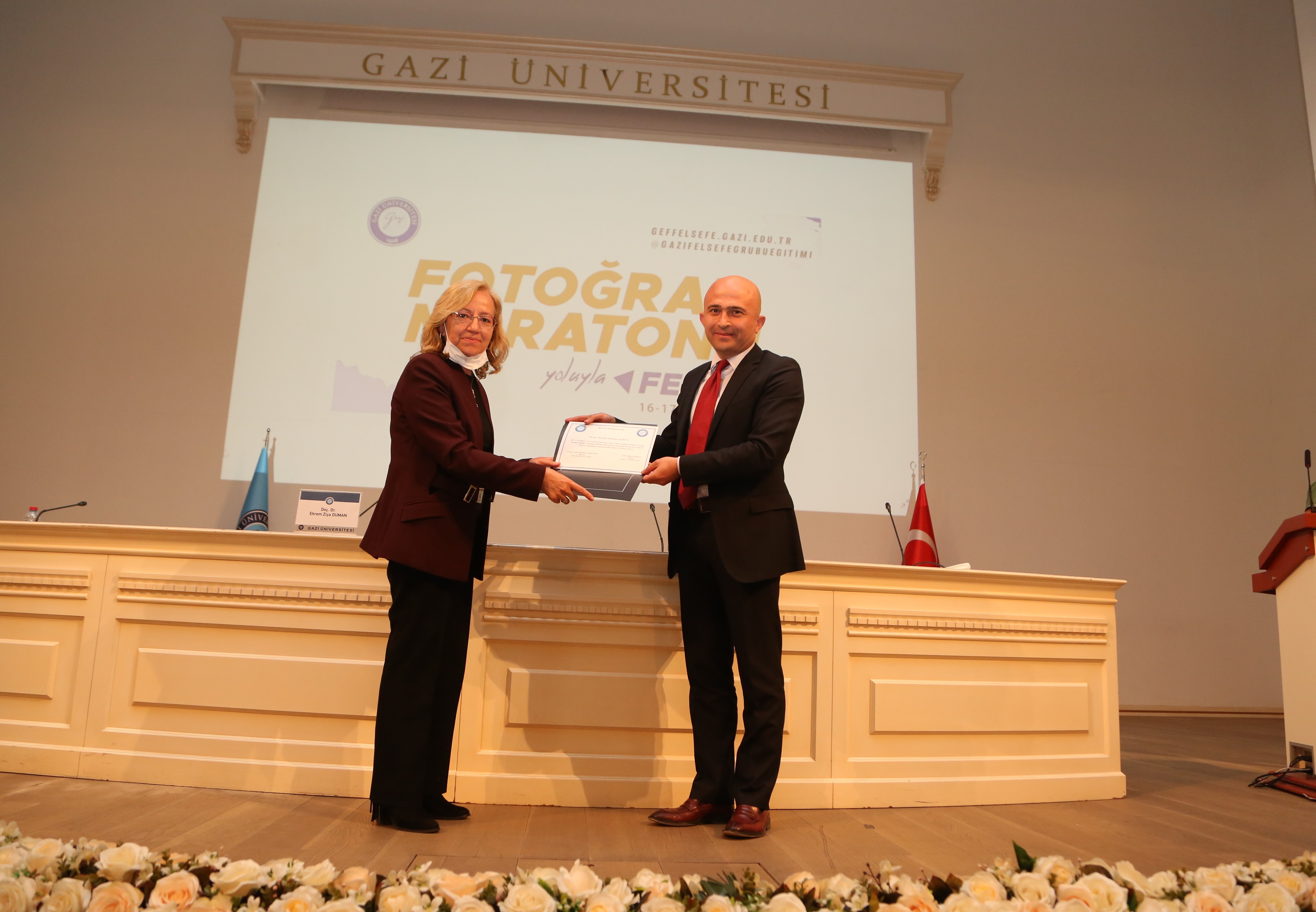 Üniversitemizde “Fotoğraf Maratonu Yoluyla Felsefe” Konulu Panel Düzenlendi-1