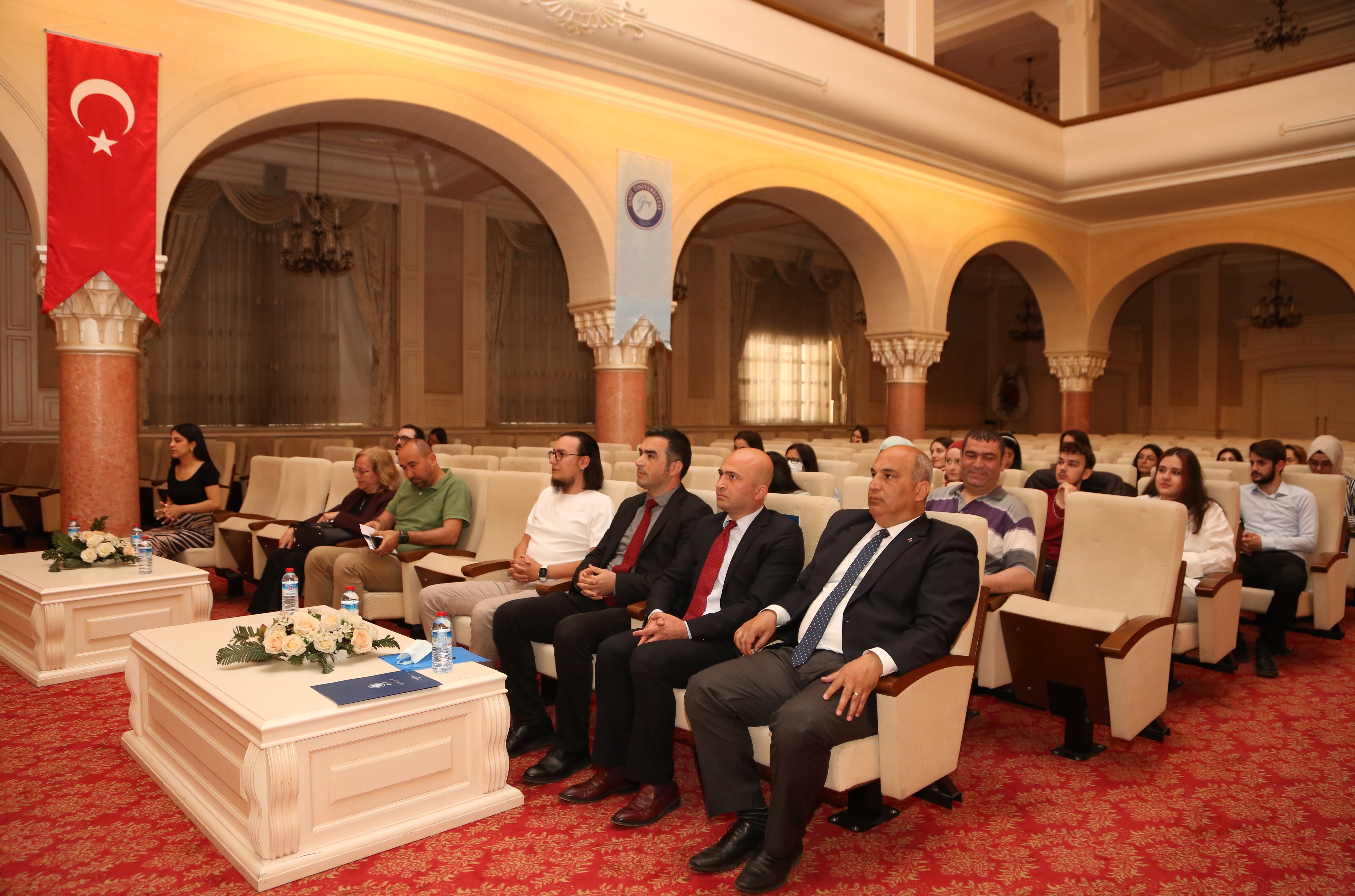 Üniversitemizde “Fotoğraf Maratonu Yoluyla Felsefe” Konulu Panel Düzenlendi-1