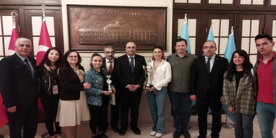 Mimarlık Fakültesi Türk Halk Oyunları Topluluğu Rektör Yardımcısı Prof. Dr. Bekir Buluç’u Ziyaret Etti