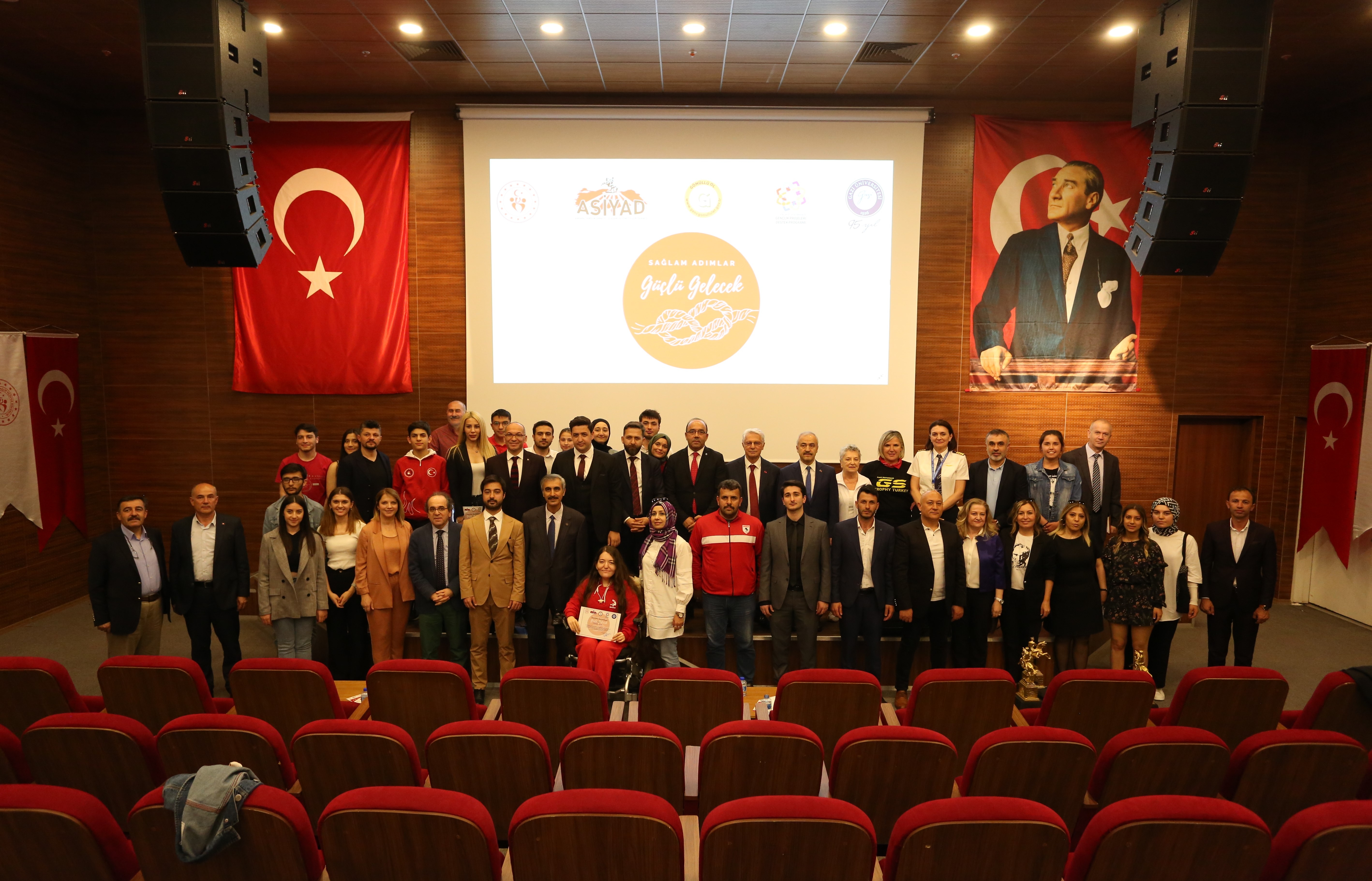 Gençlik Projeleri Destek Programı Kapsamında Düzenlenen “Sağlam Adımlar Güçlü Gelecek Projesi”nin Kapanış Toplantısı Gerçekleştirildi-1