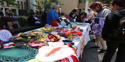 Doğan Çağlar Özel Eğitim Meslek Lisesi Öğrencileri Fen Fakültesinde Sergi Açtı