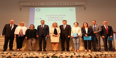 Eczacılıkta Uzmanlık Çalıştayı ve Eczacılık Fakülteleri Dekanlar Konseyi Toplantısı Gerçekleştirildi