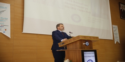 YÖK Anadolu Projesi Kapsamında Bayburt'a Giden Rektörümüz Prof. Dr. Musa Yıldız Bir Dizi Ziyarette Bulundu ve "Dede Korkut’tan Ahmet Yesevi’ye Bizi Biz Yapan Ruh" Adlı Konferansı Verdi 
